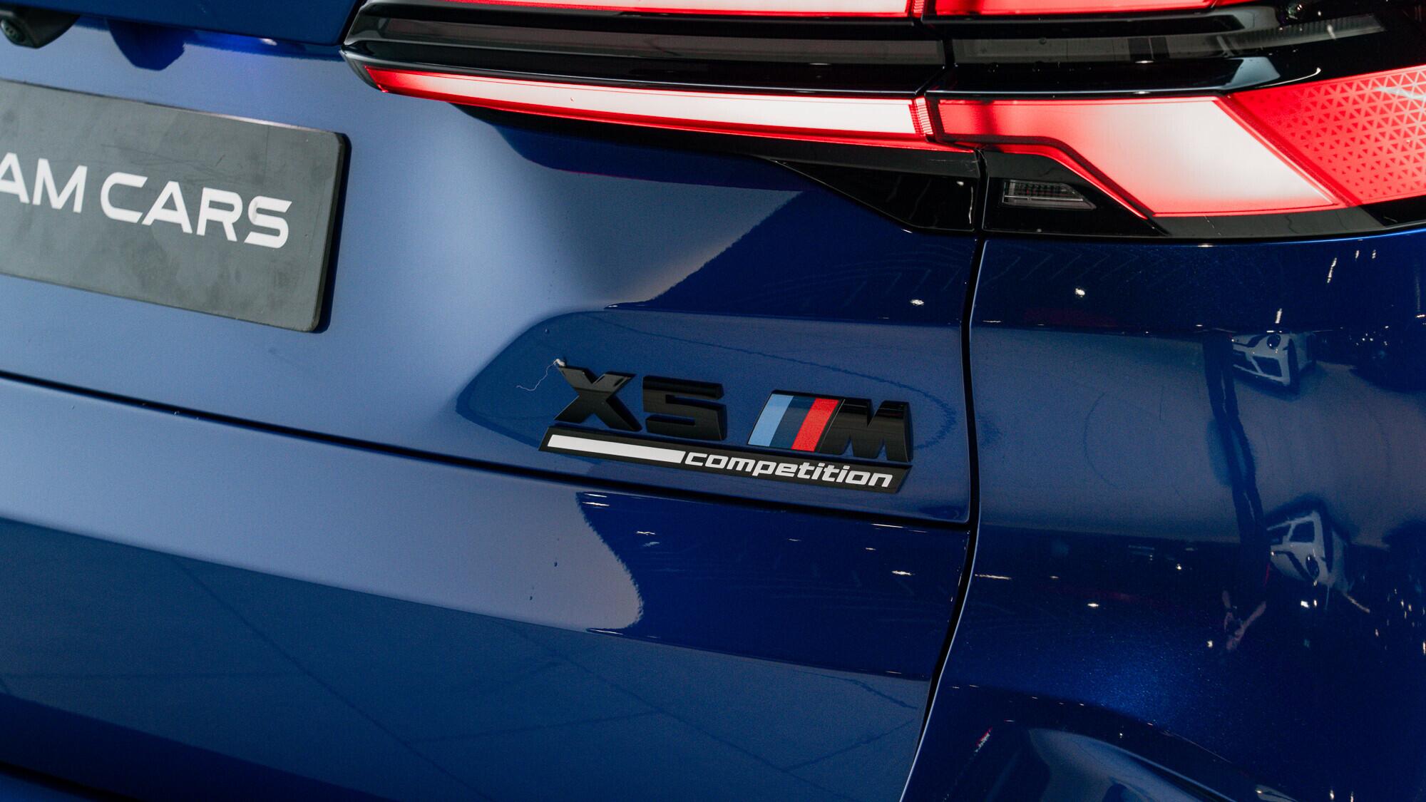BMW X5 M view 19