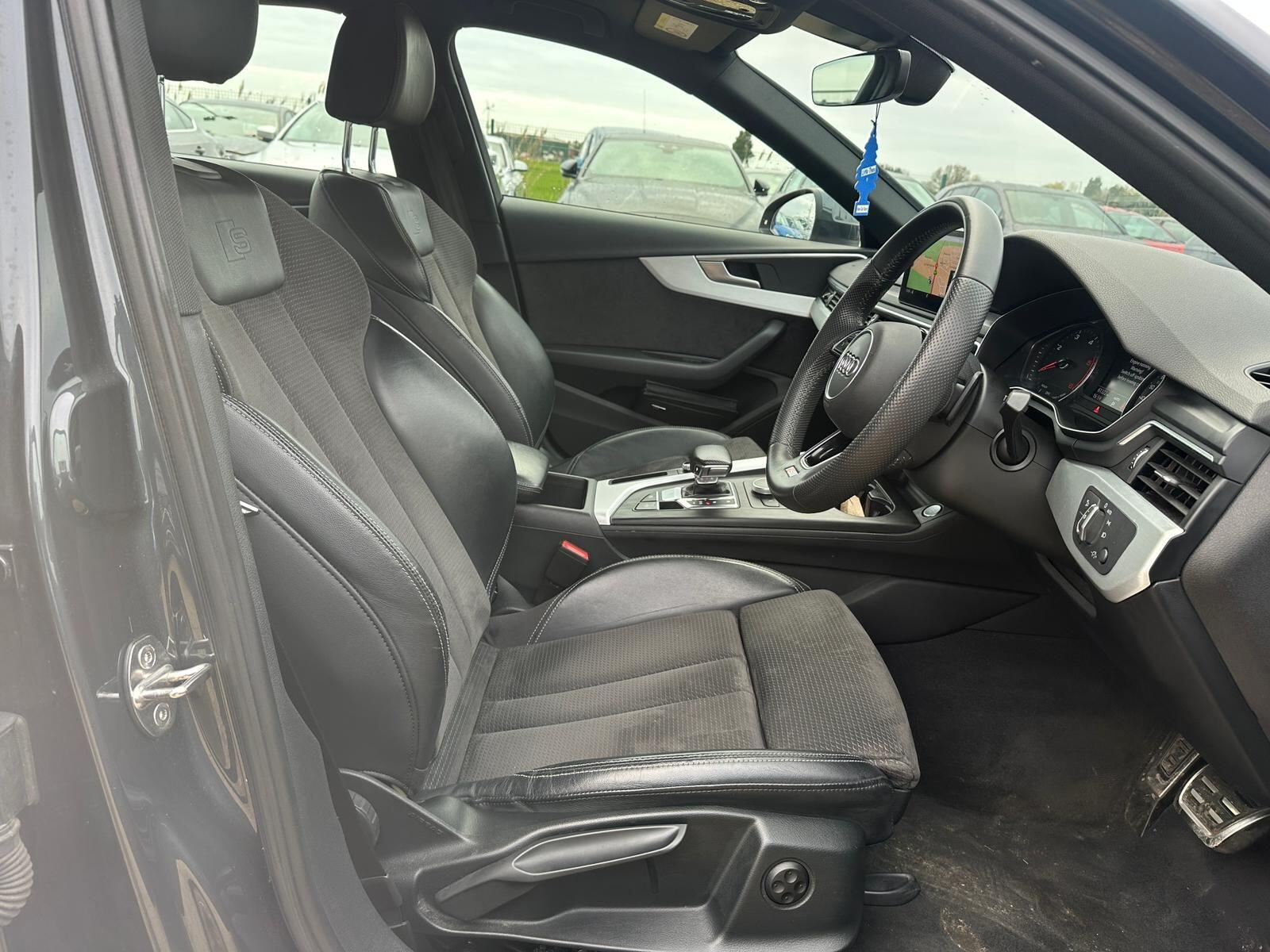 Audi A4 view 7