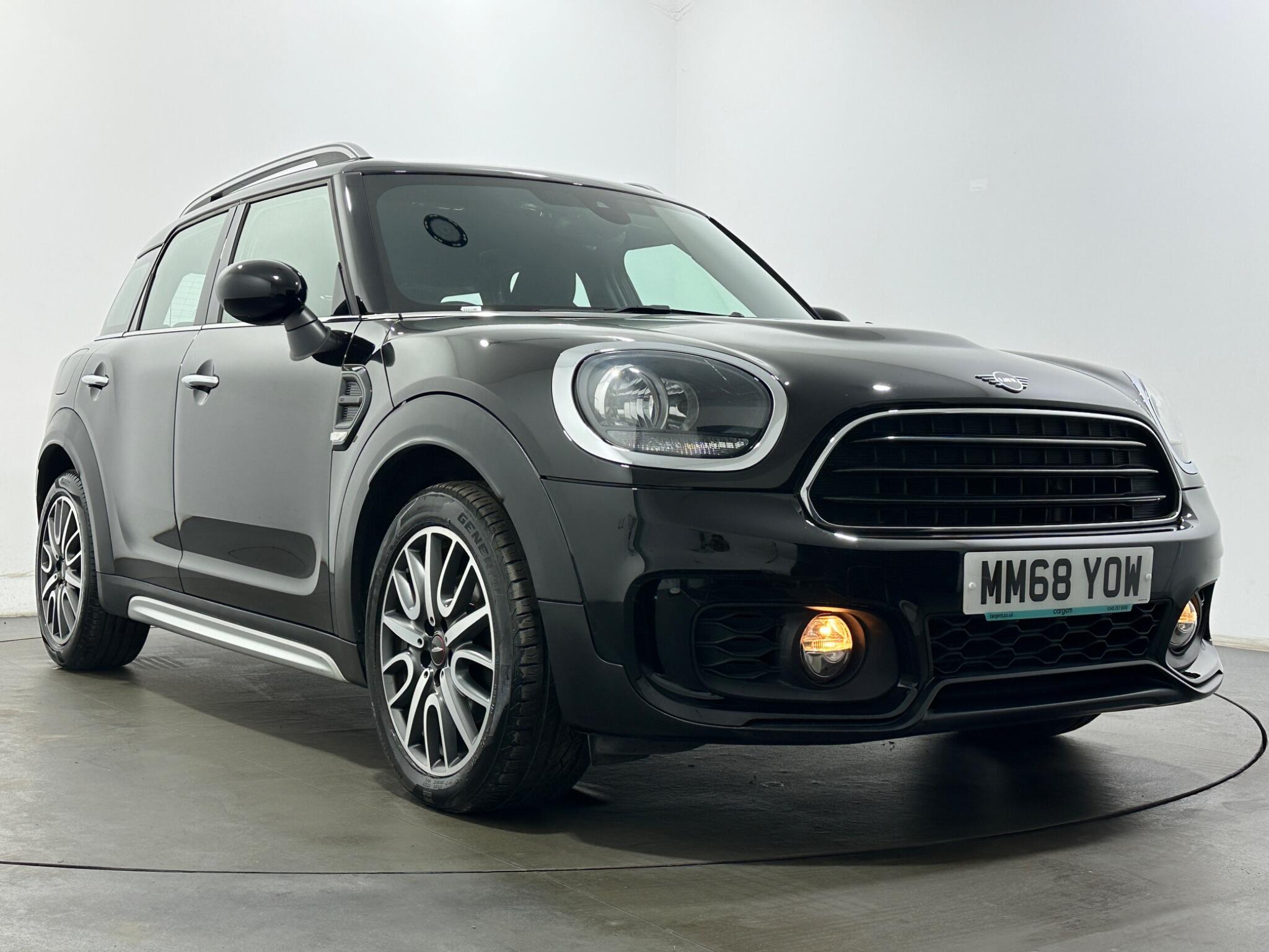 Mini Countryman view 50