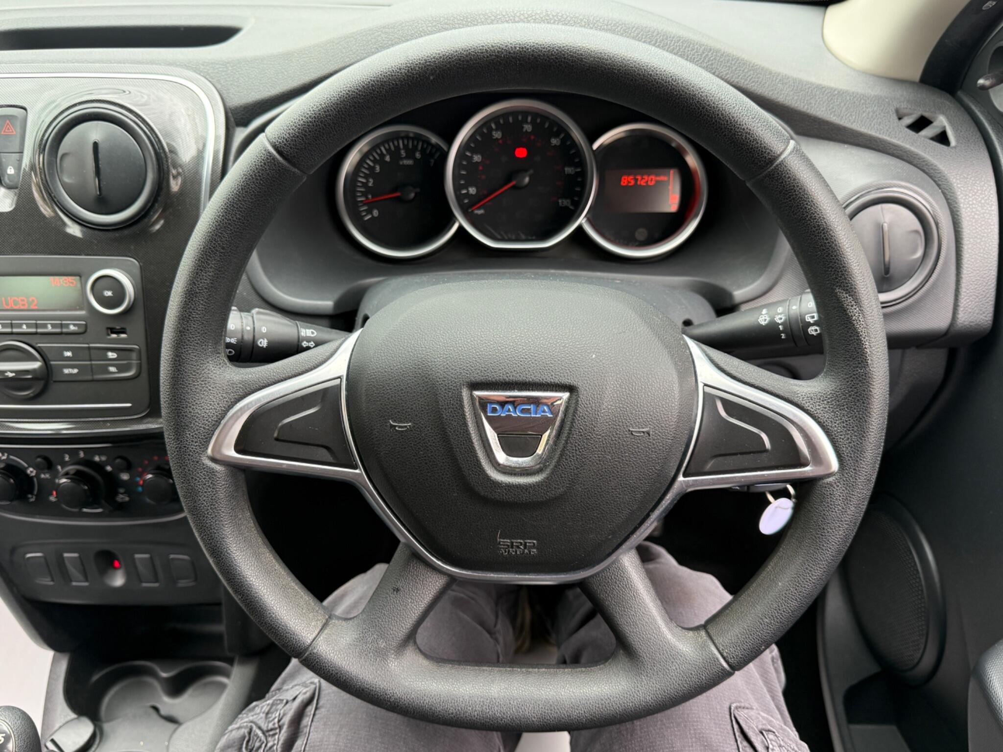 Dacia Sandero - Image 71