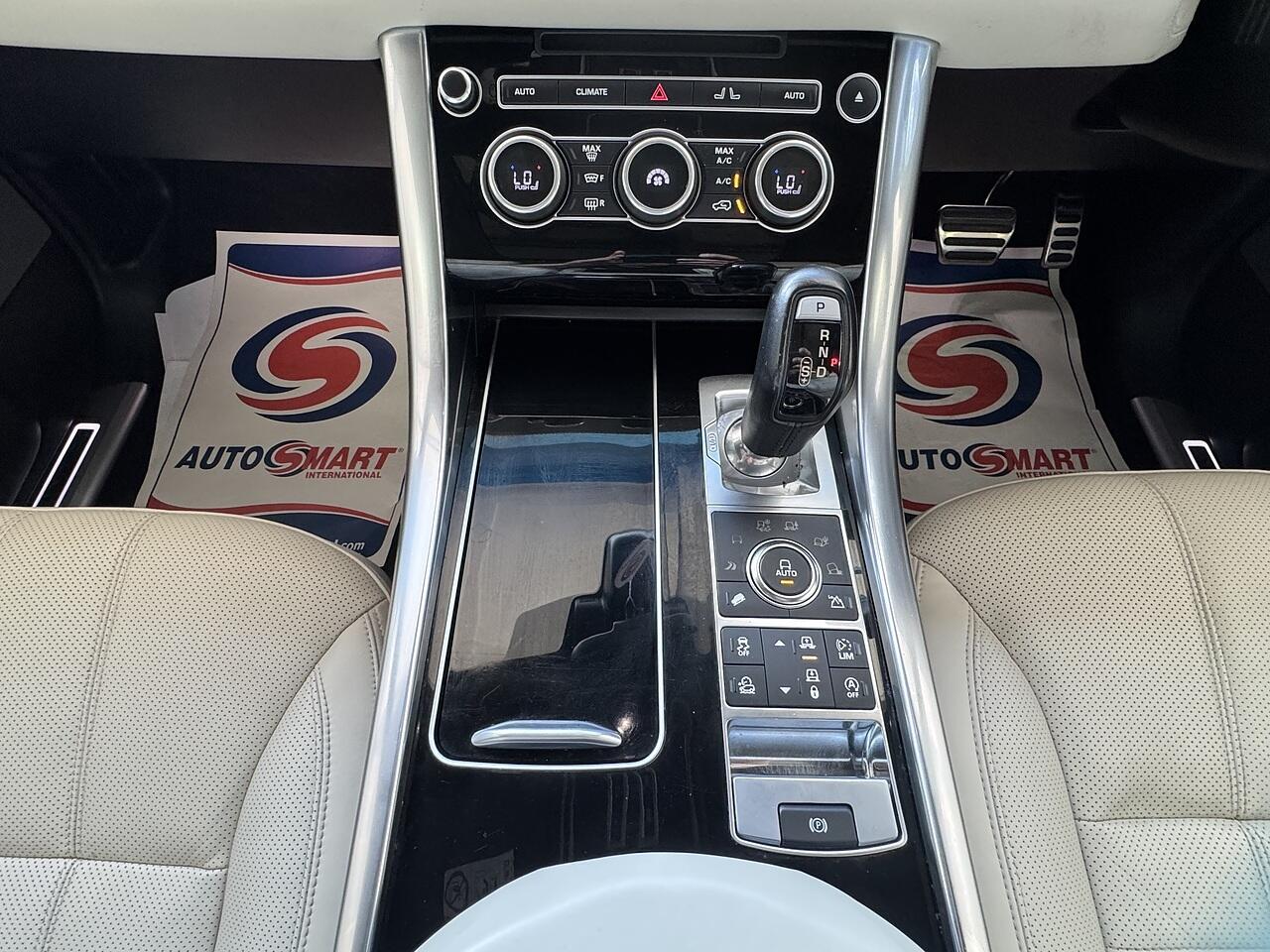 Land Rover Range Rover Sport view 16