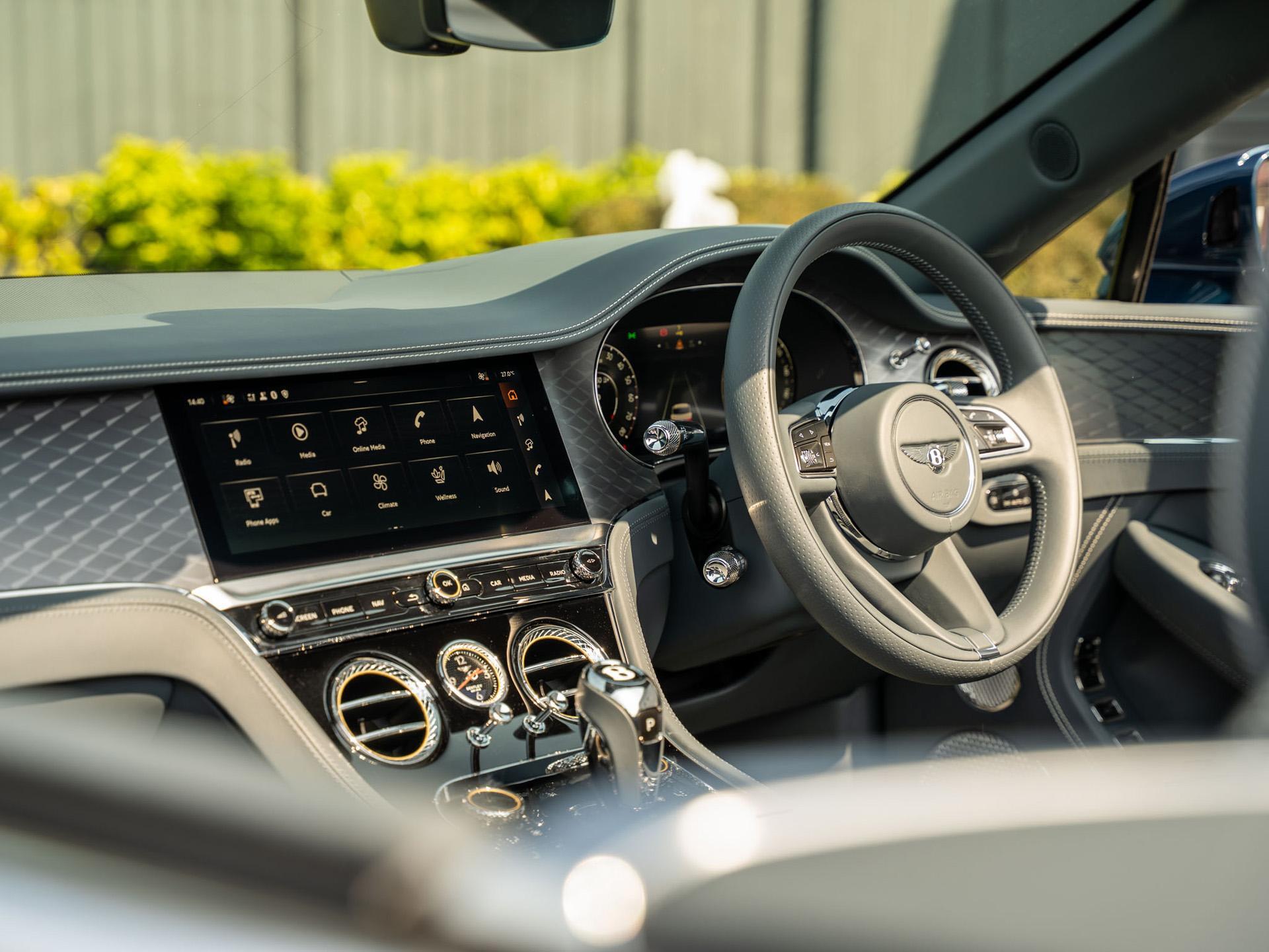 Bentley Continental view 12