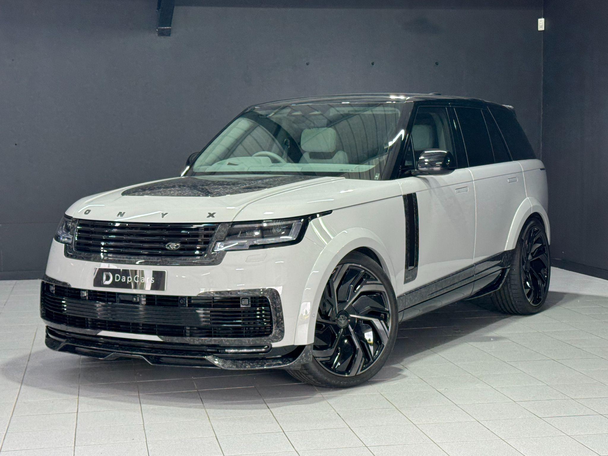 Land Rover Range Rover view 3
