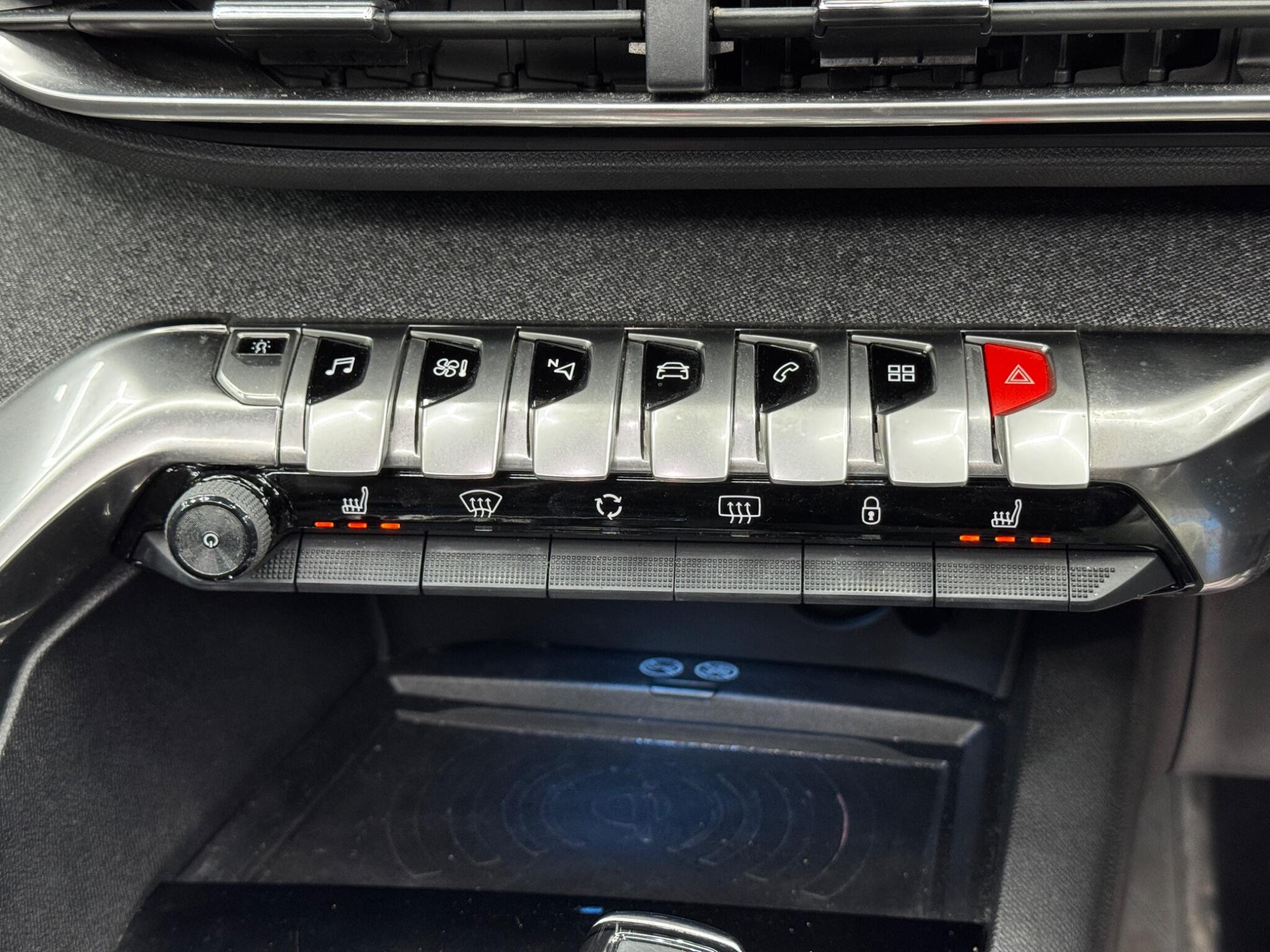Peugeot 3008 view 25