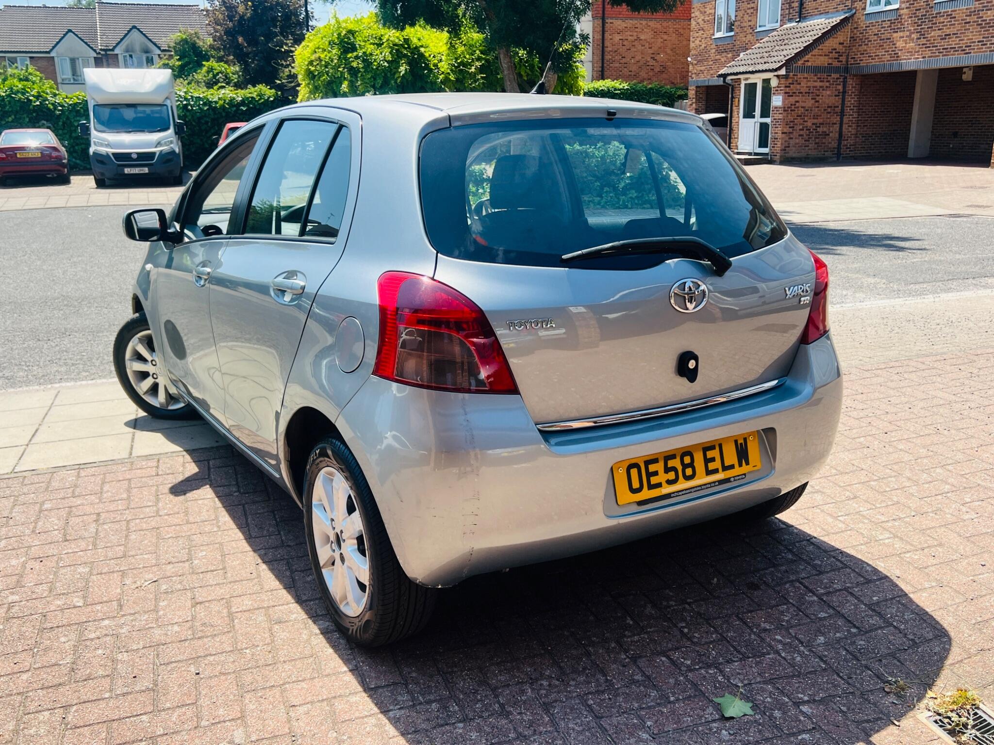 Toyota Yaris view 19