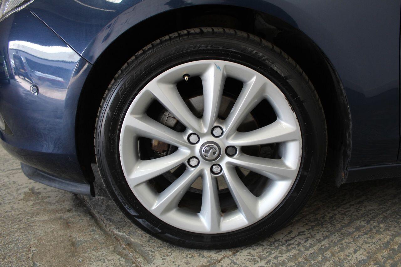 Vauxhall Zafira Tourer view 58
