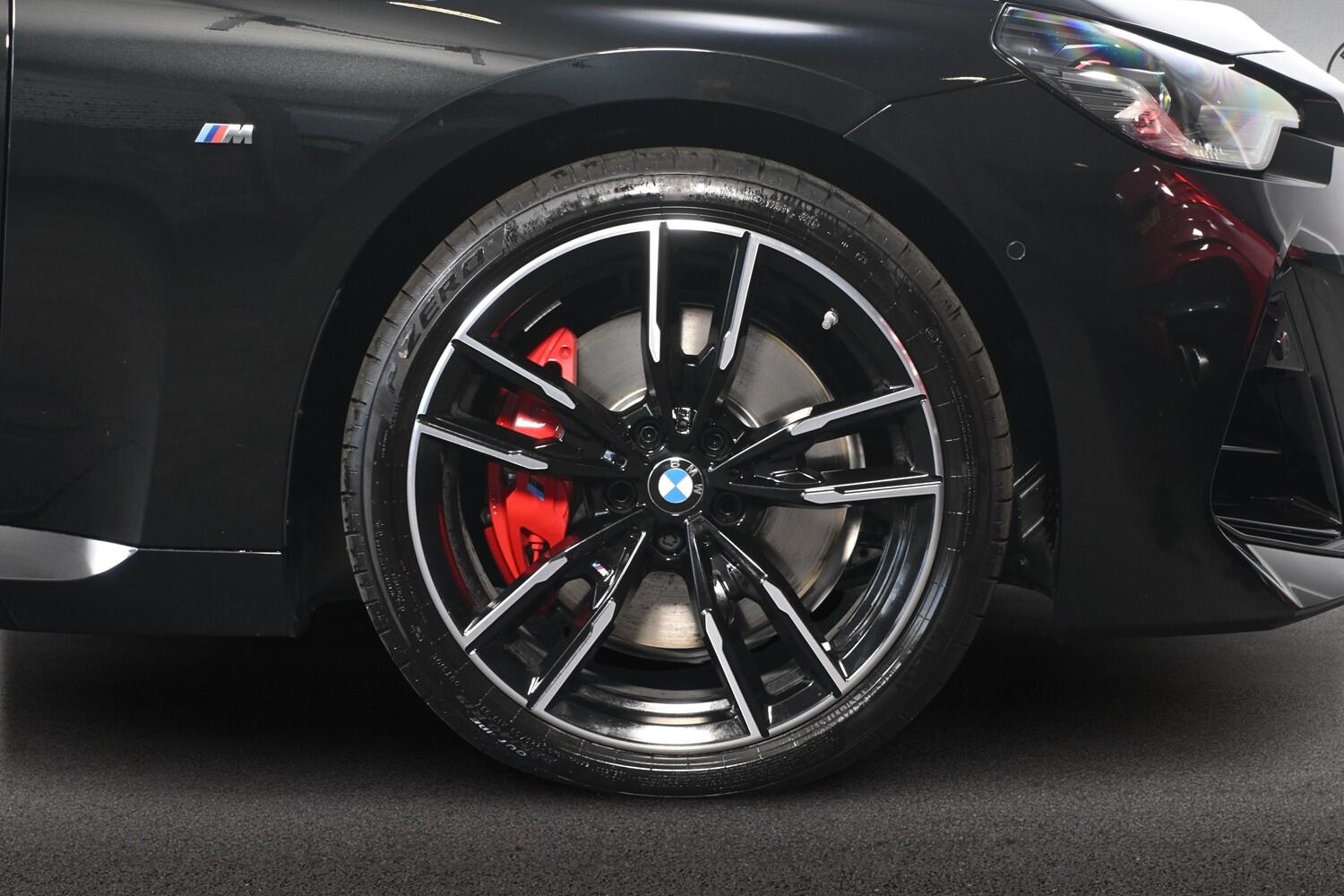 BMW 2 Series view 14