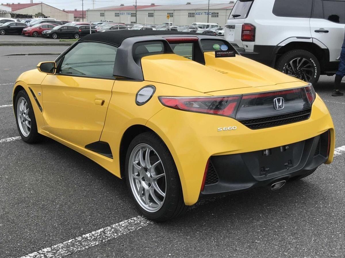 Honda S660 view 2