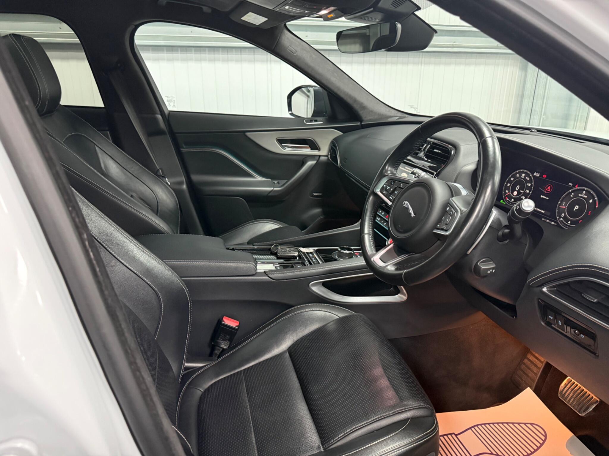 Jaguar F-Pace view 32