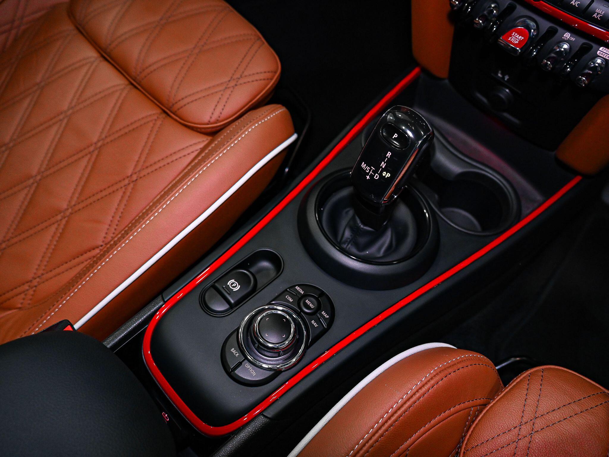 Mini Countryman view 11