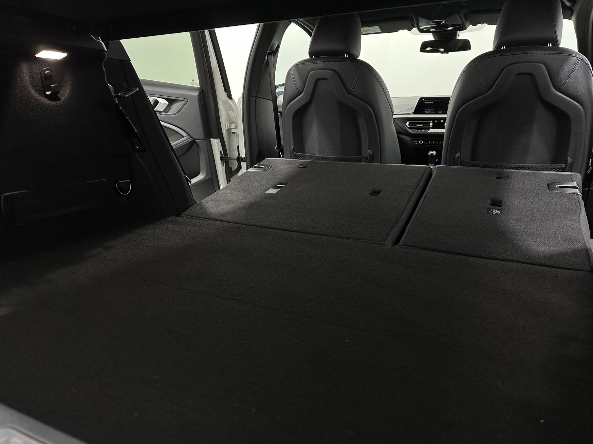 BMW 1 Series view 48