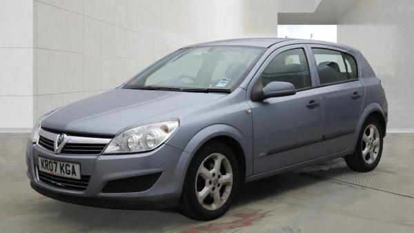 Vauxhall Astra view 8
