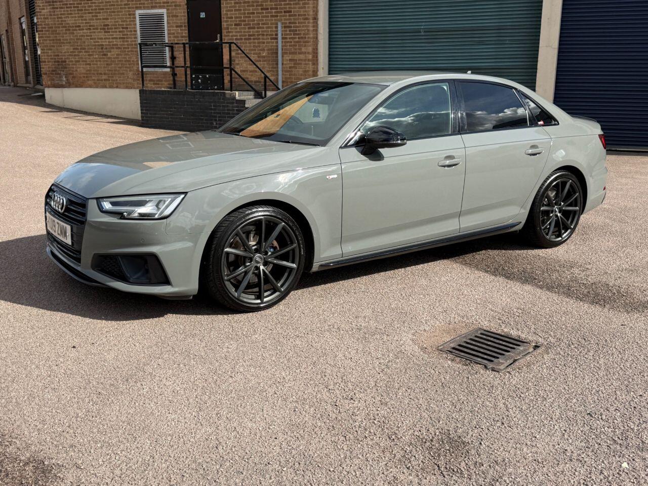 Audi A4 view 52