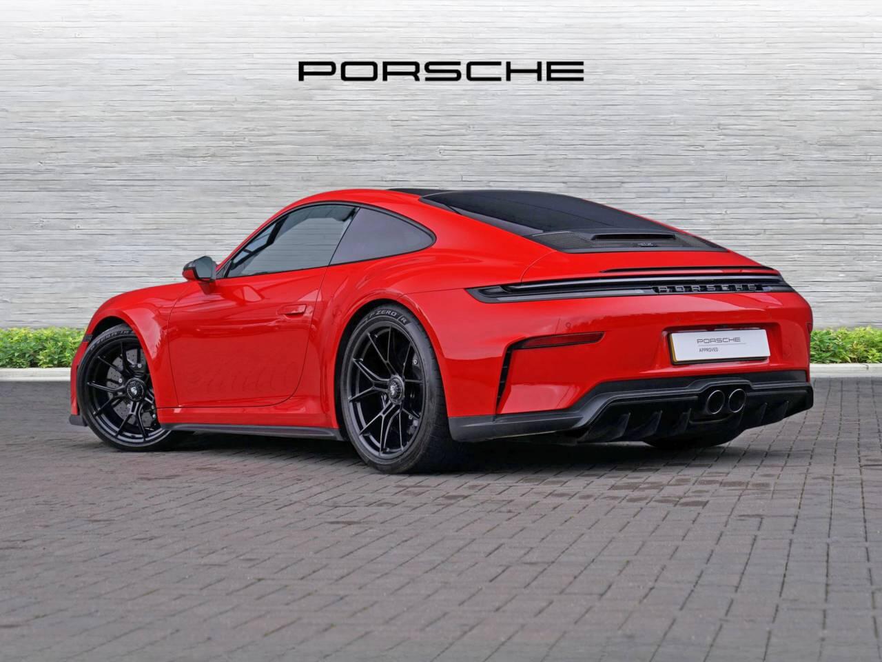Porsche 911 view 2