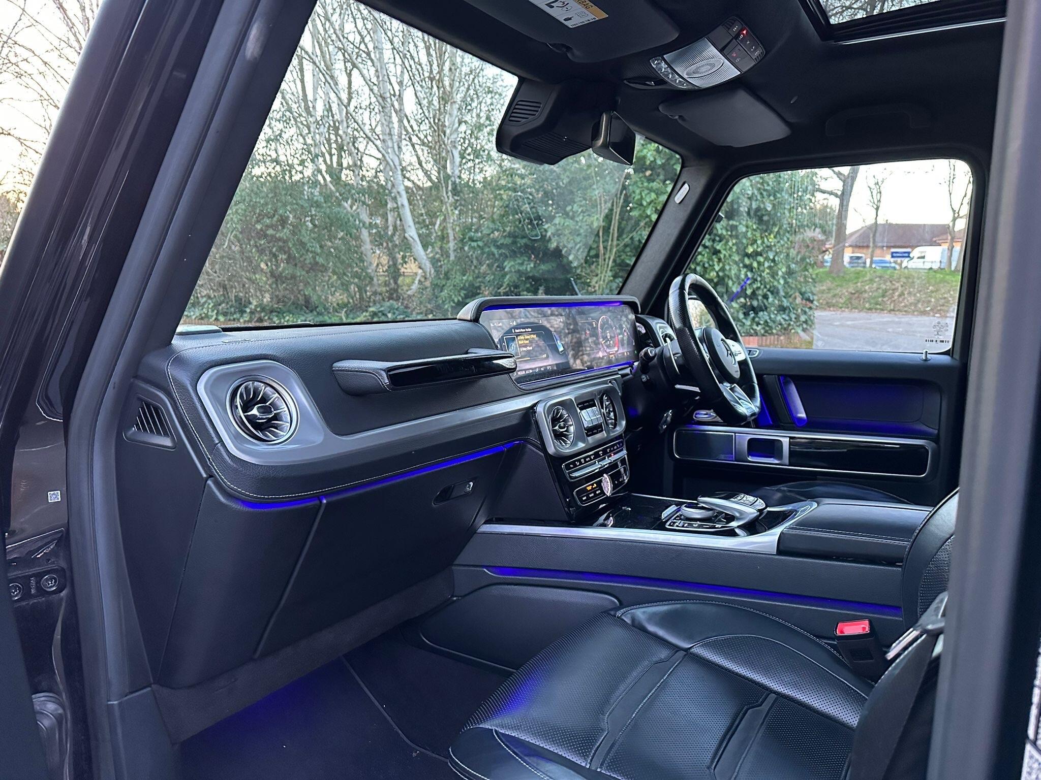 Mercedes-Benz G-Class view 11
