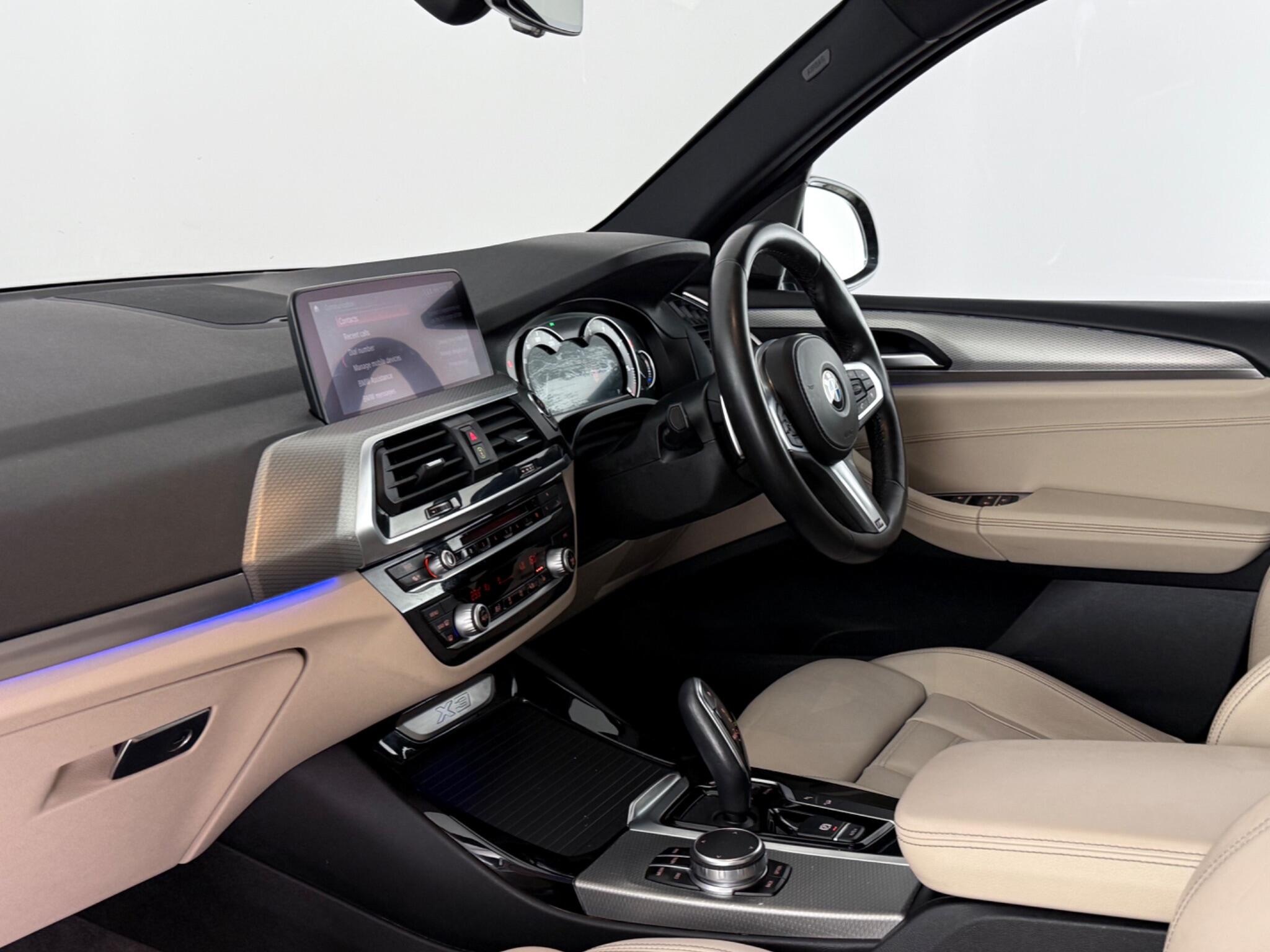 BMW X3 view 13