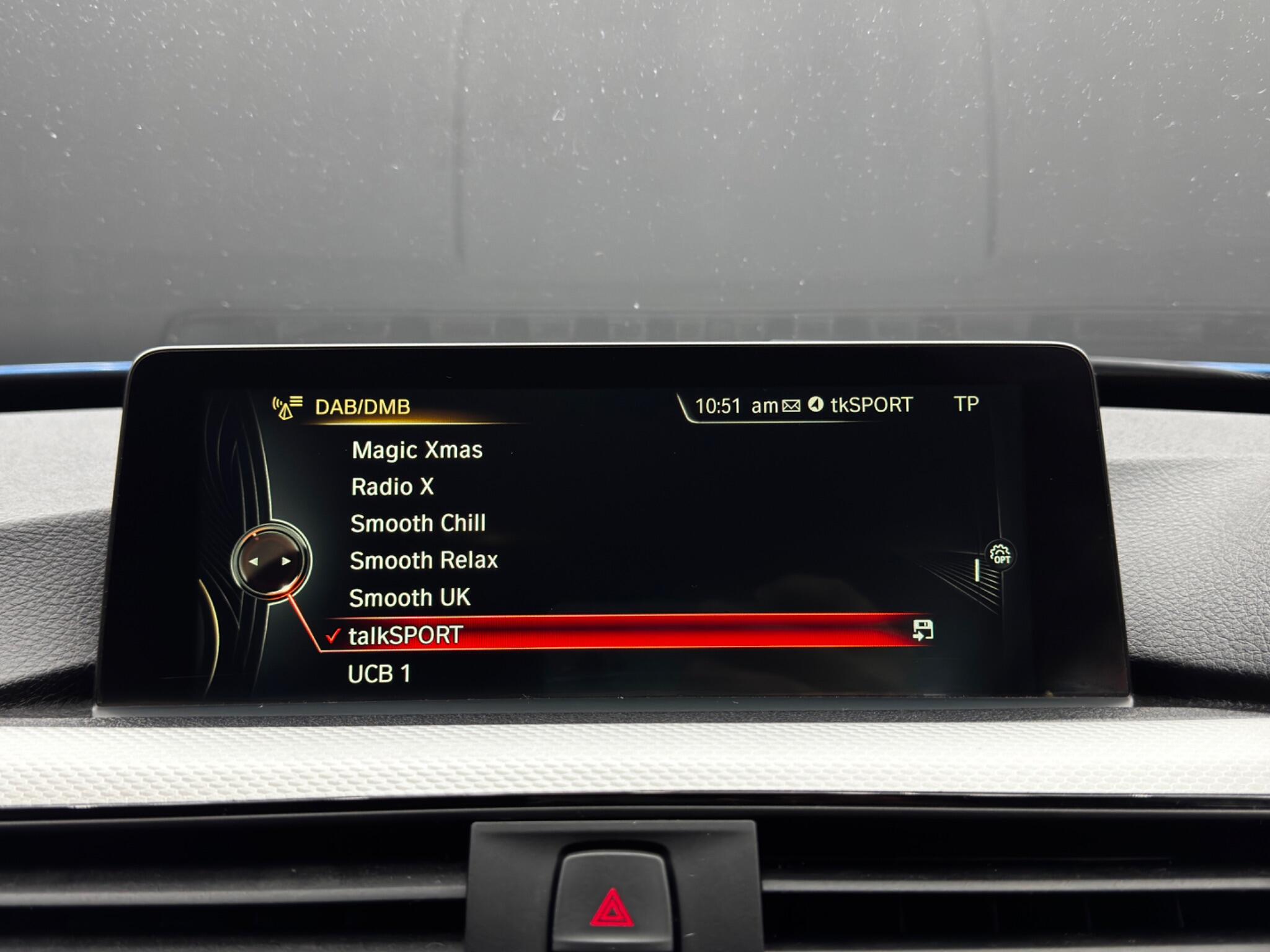 BMW 3 Series view 31