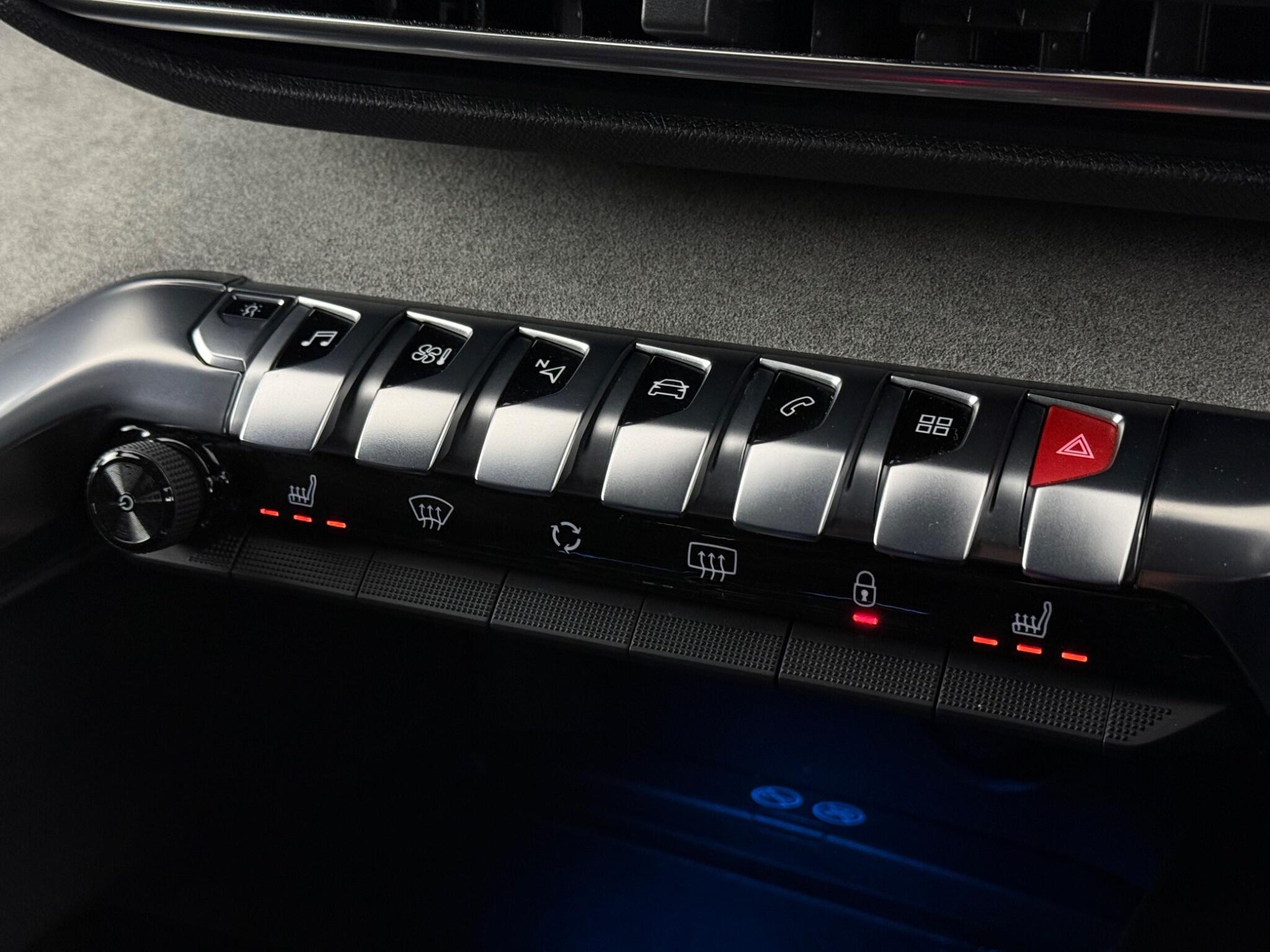 Peugeot 3008 view 21