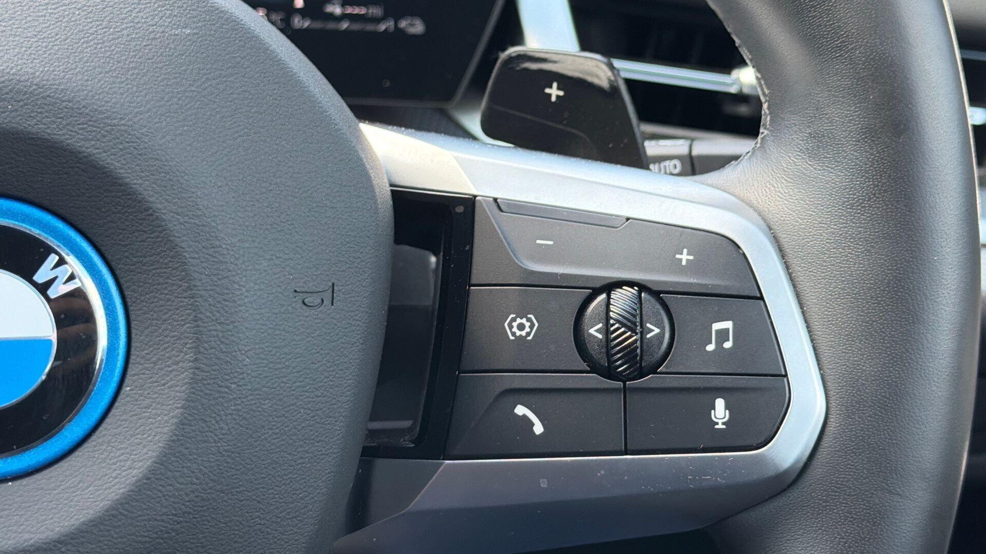 BMW X1 view 18