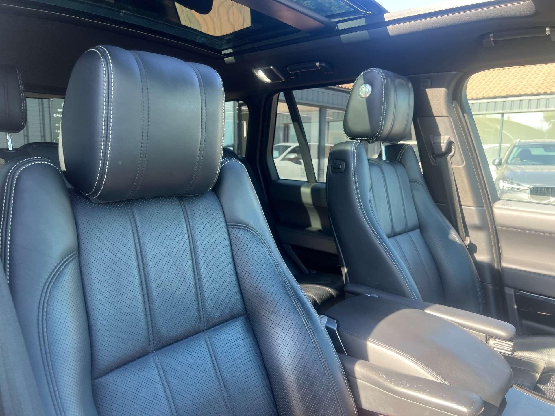 Land Rover Range Rover view 17