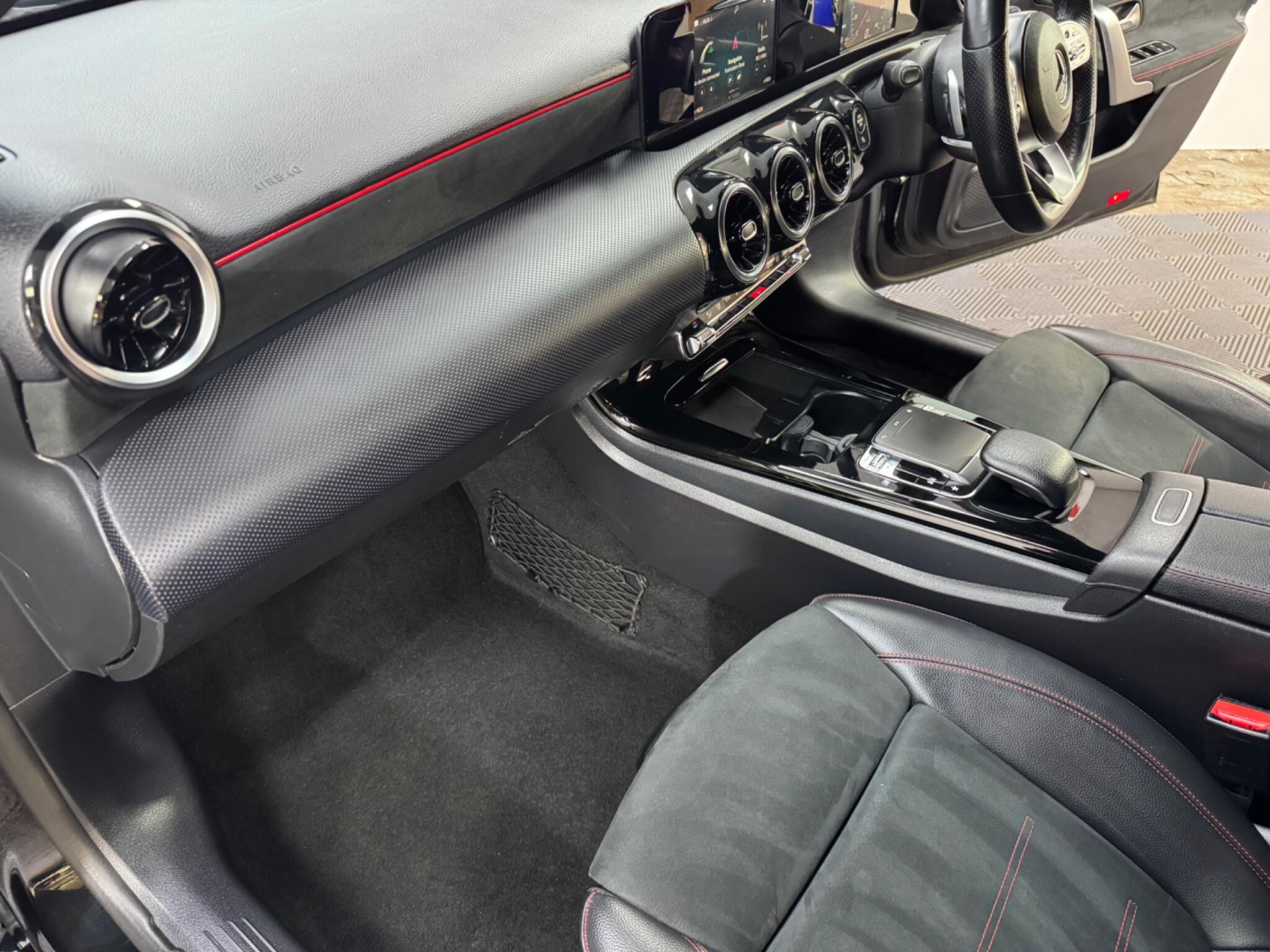 Mercedes-Benz A-Class view 42