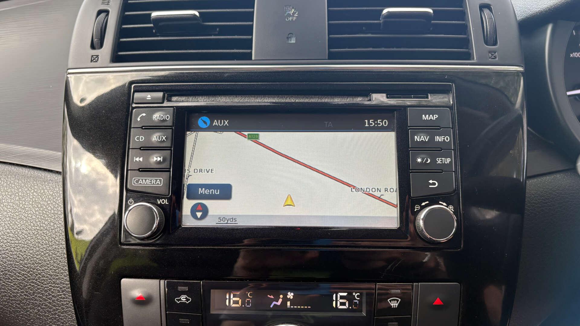 Nissan Pulsar view 27