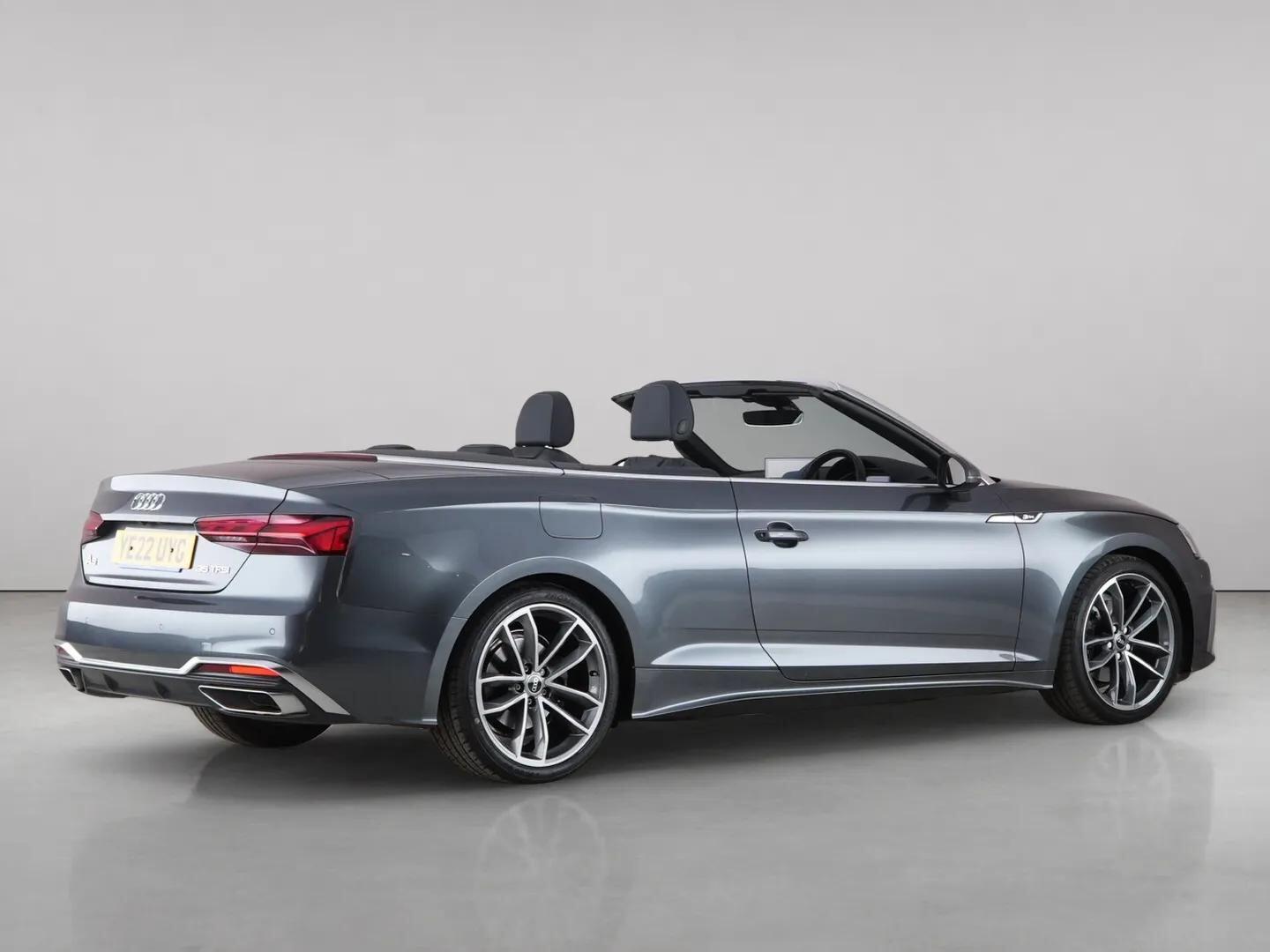 Audi A5 view 9