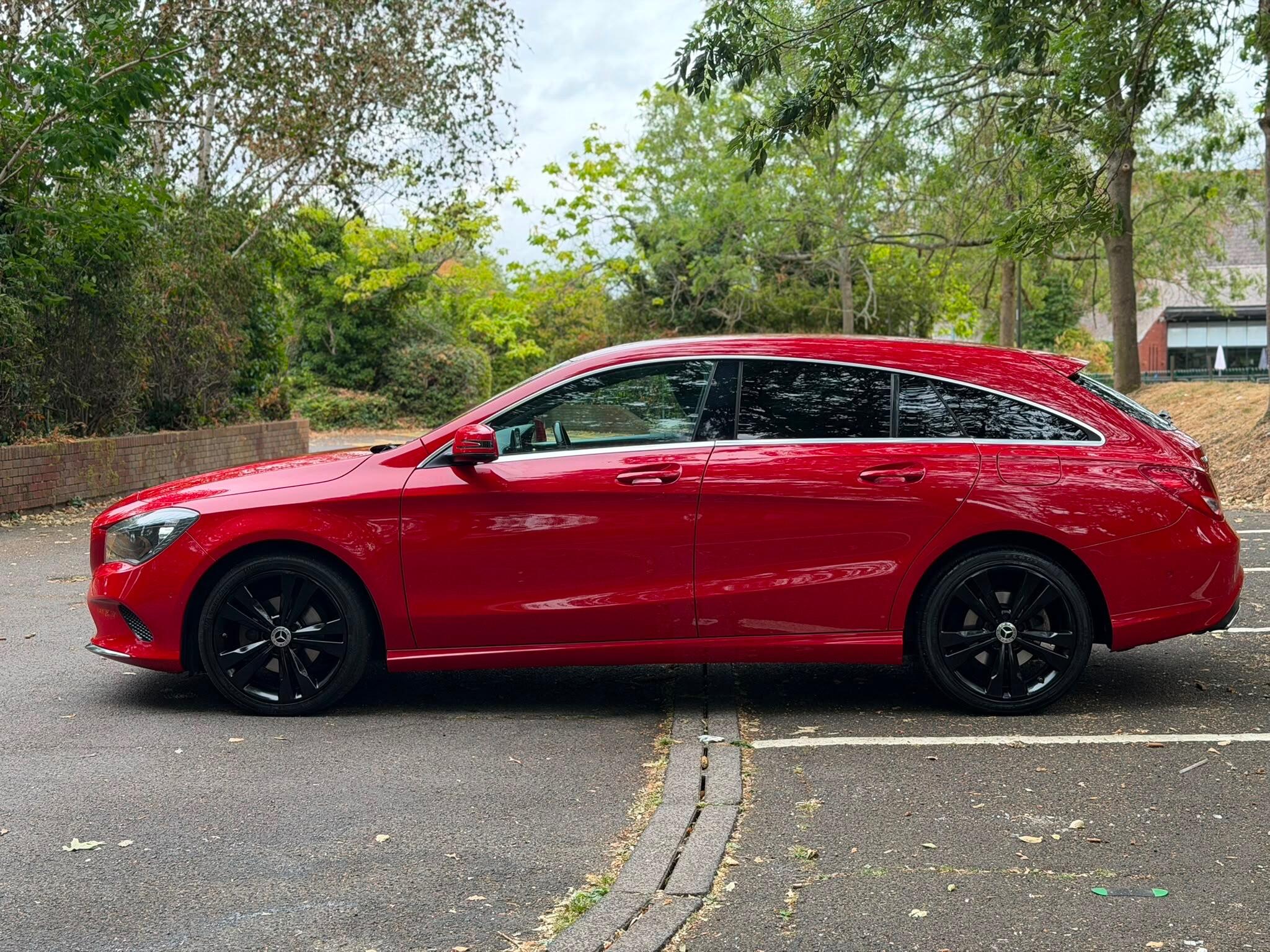 Mercedes-Benz CLA view 8