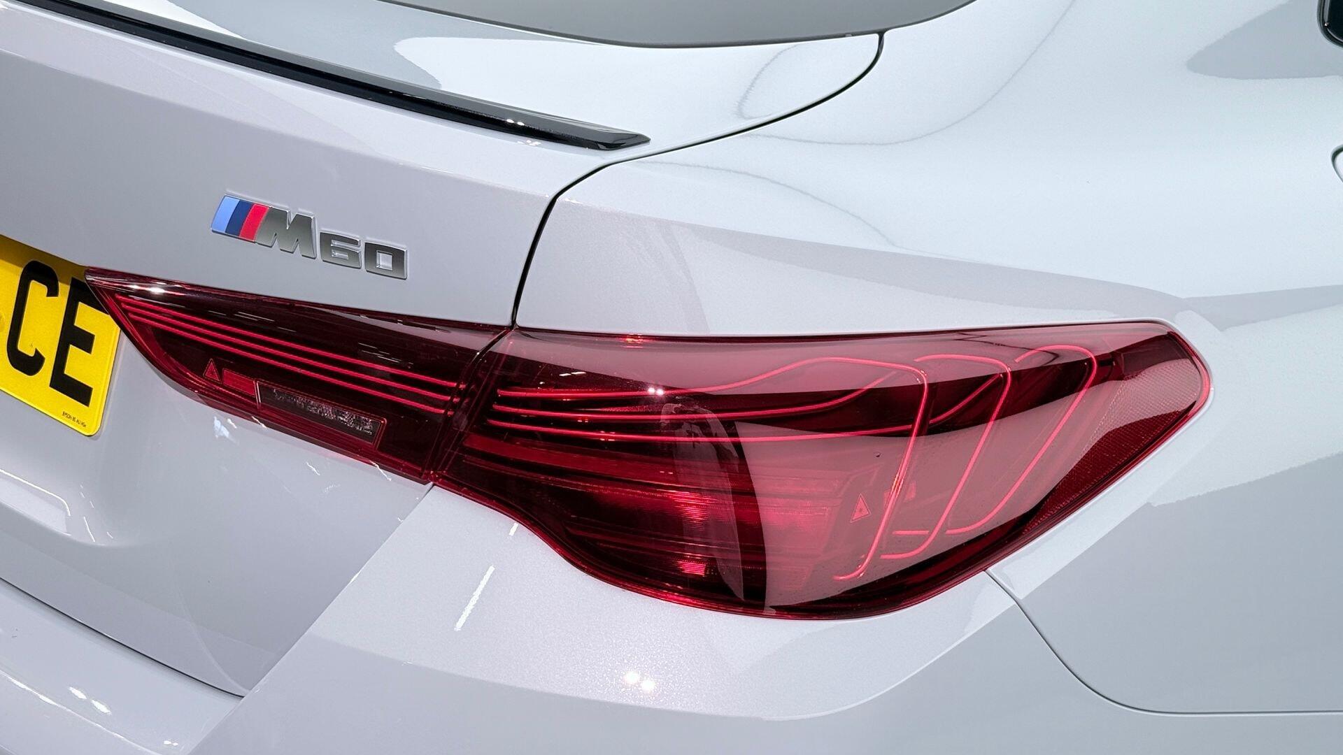 BMW I4 view 22