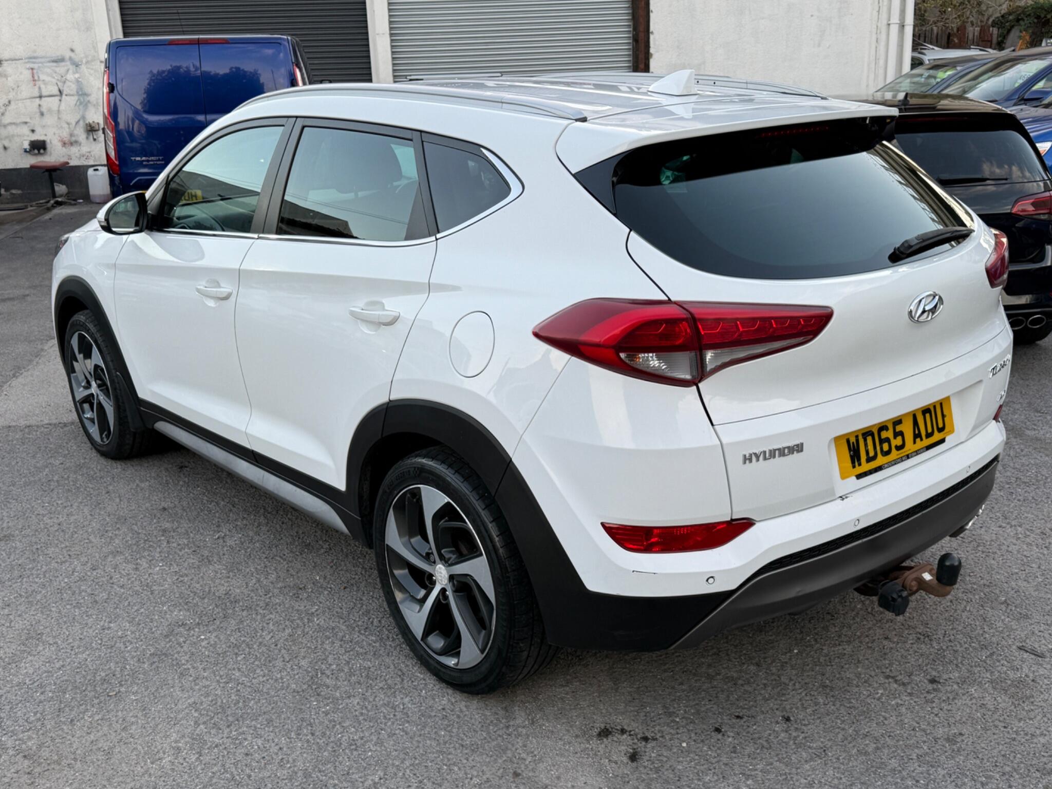 Hyundai TUCSON - Image 14