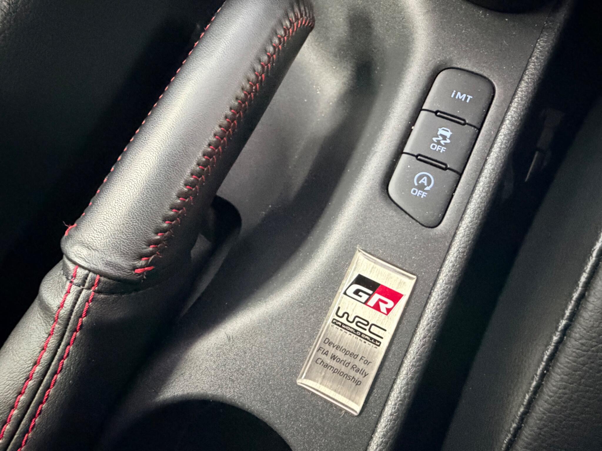 Toyota Yaris view 15