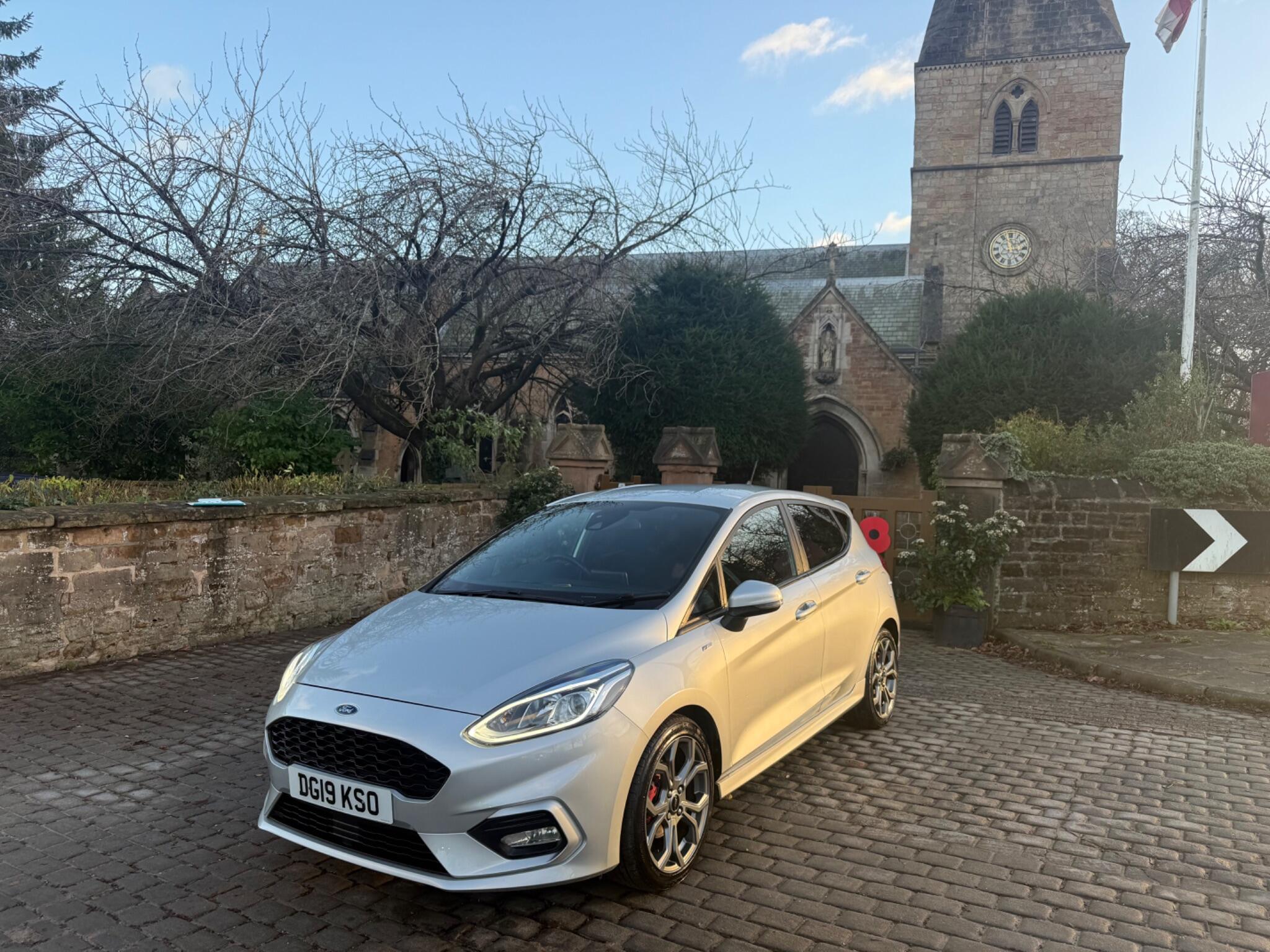 2019 Ford Fiesta 1.0T EcoBoost ST-Line Euro 6 (s/s) 5dr • 47,858 miles image 1