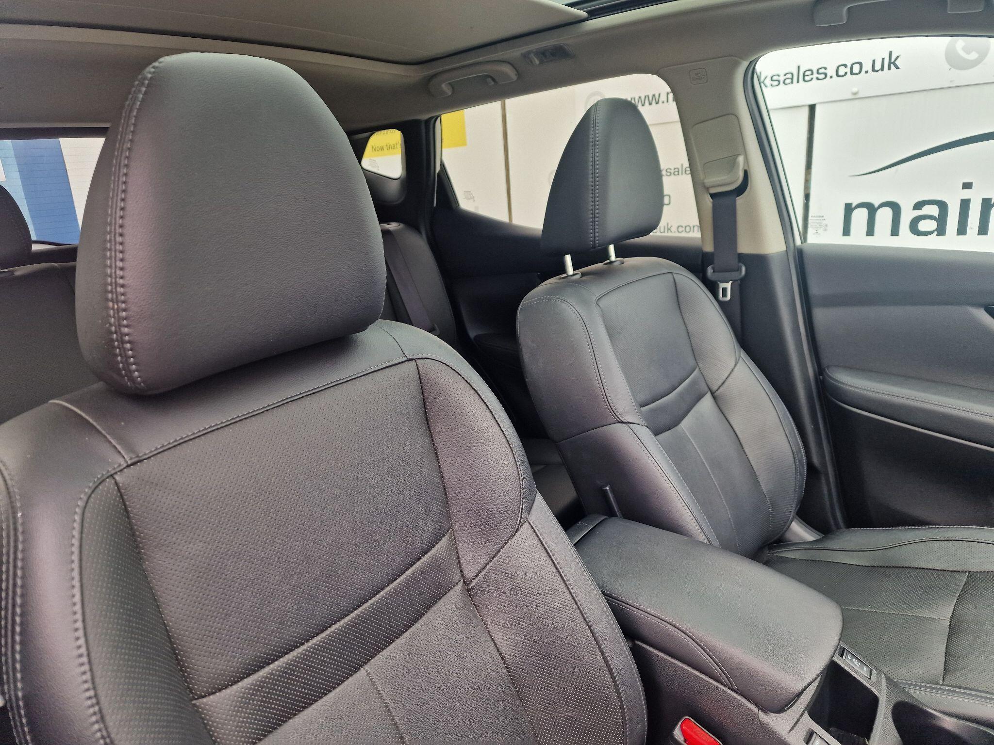 Nissan Qashqai view 25
