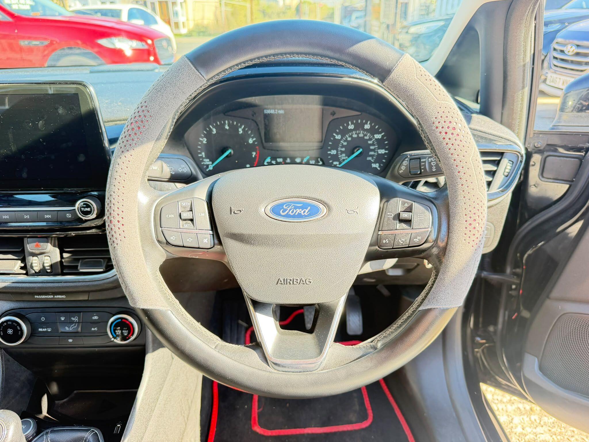 Ford Fiesta view 24
