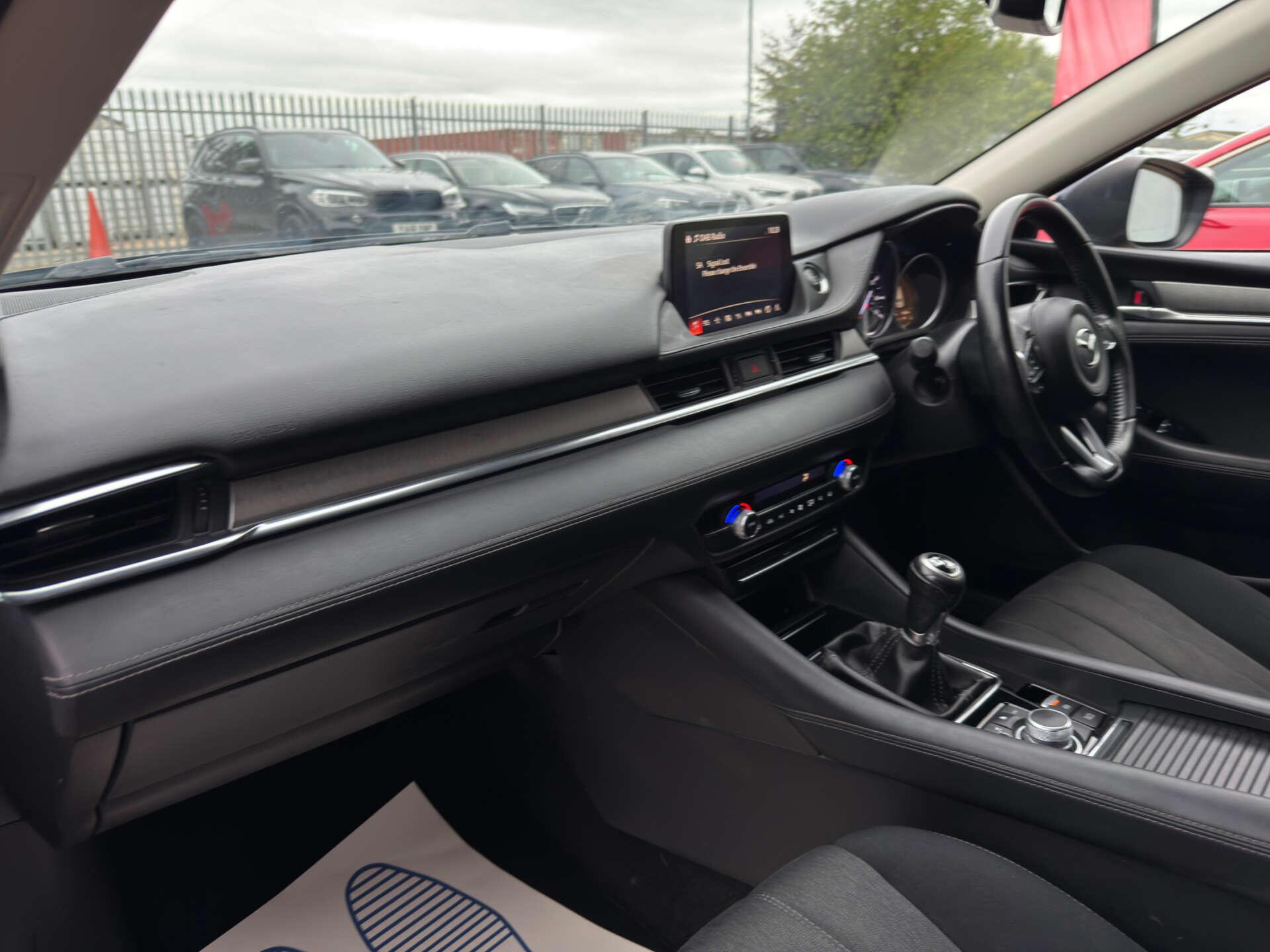 Mazda Skyactiv-G view 38