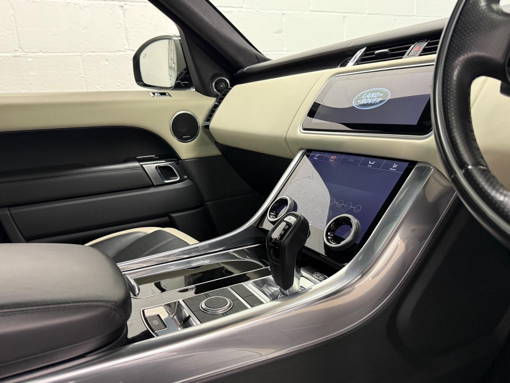 Land Rover Range Rover Sport view 17