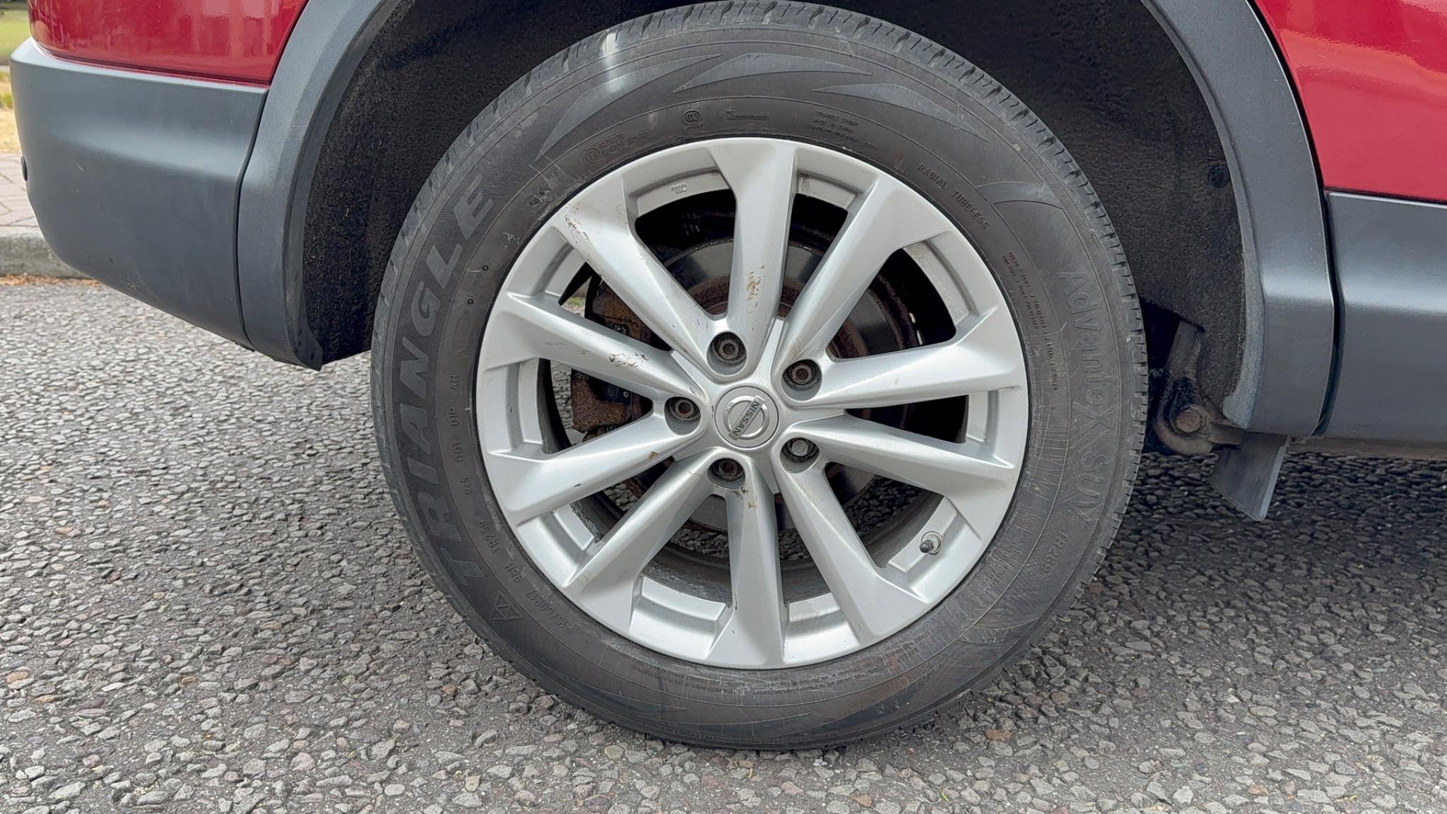 2014 Nissan Qashqai 1.5 dCi Acenta 2WD Euro 5 (s/s) 5dr • 74,950 miles image 34