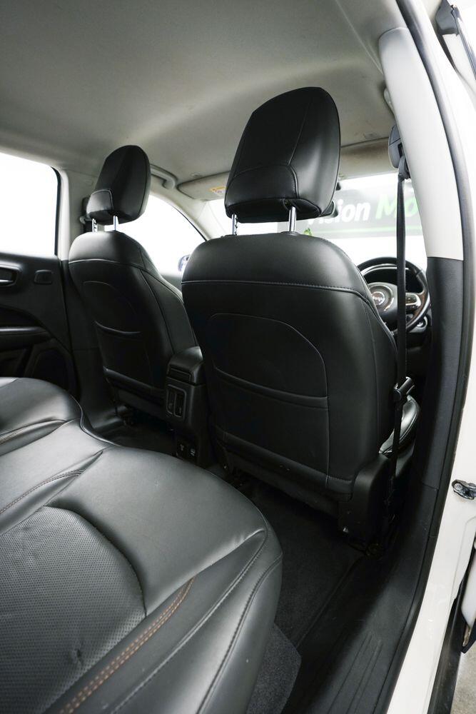 Jeep Compass view 14