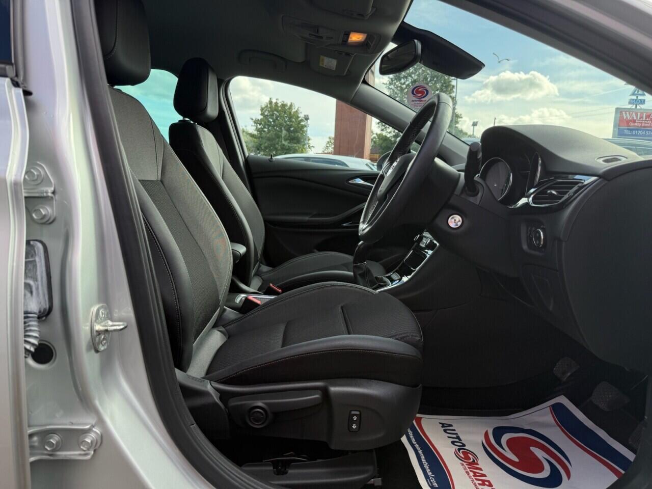Vauxhall Astra view 39