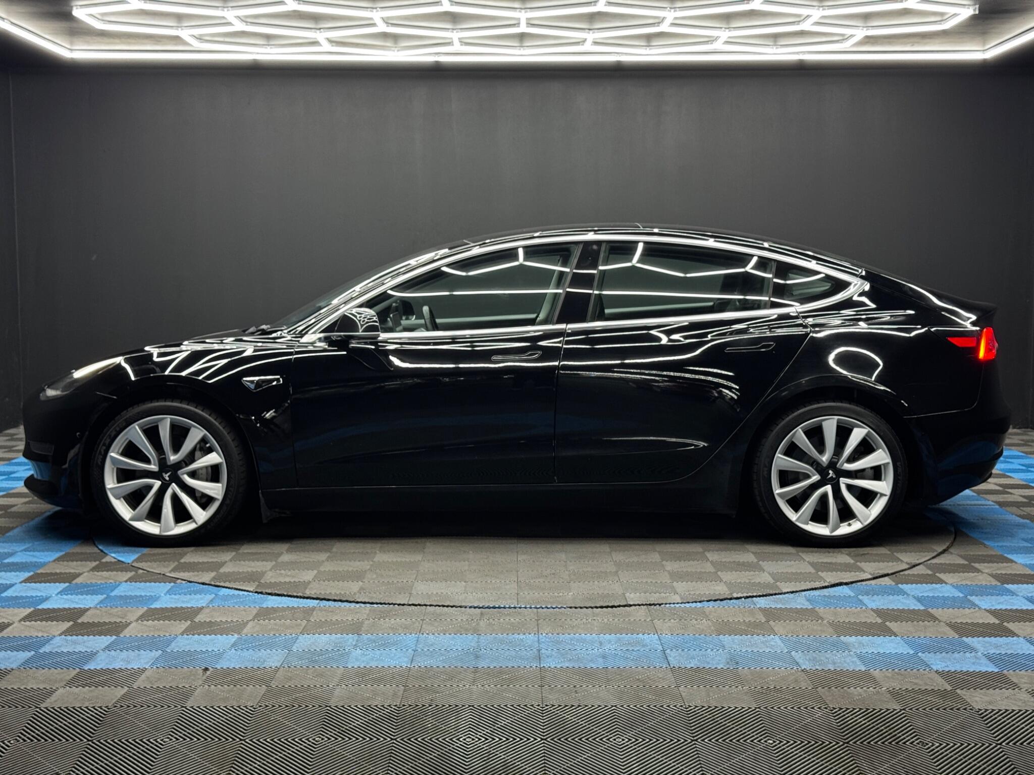 Tesla Model 3 view 8