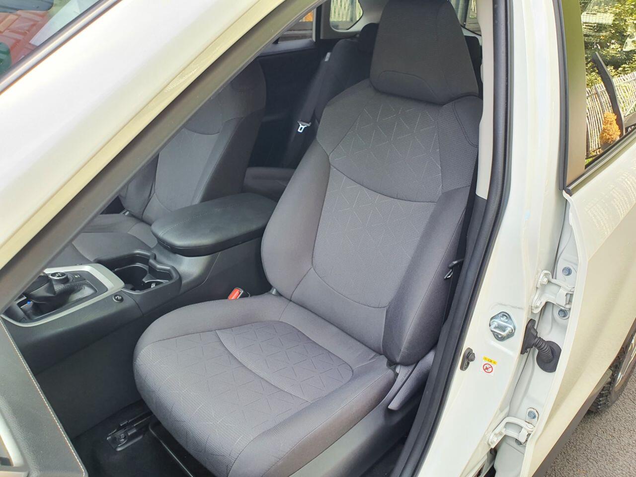 Toyota Rav4 view 28