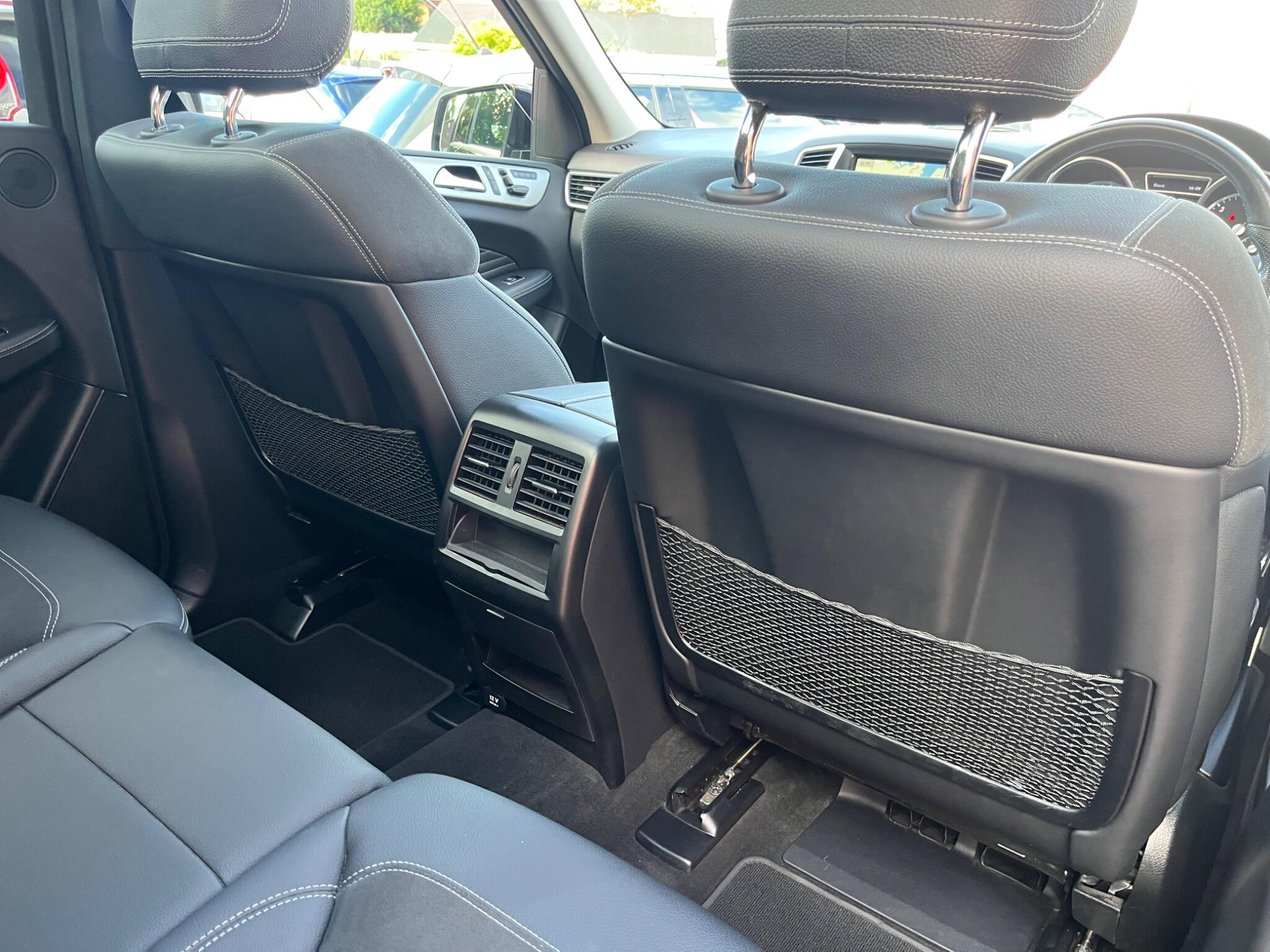 Mercedes-Benz M-Class view 50