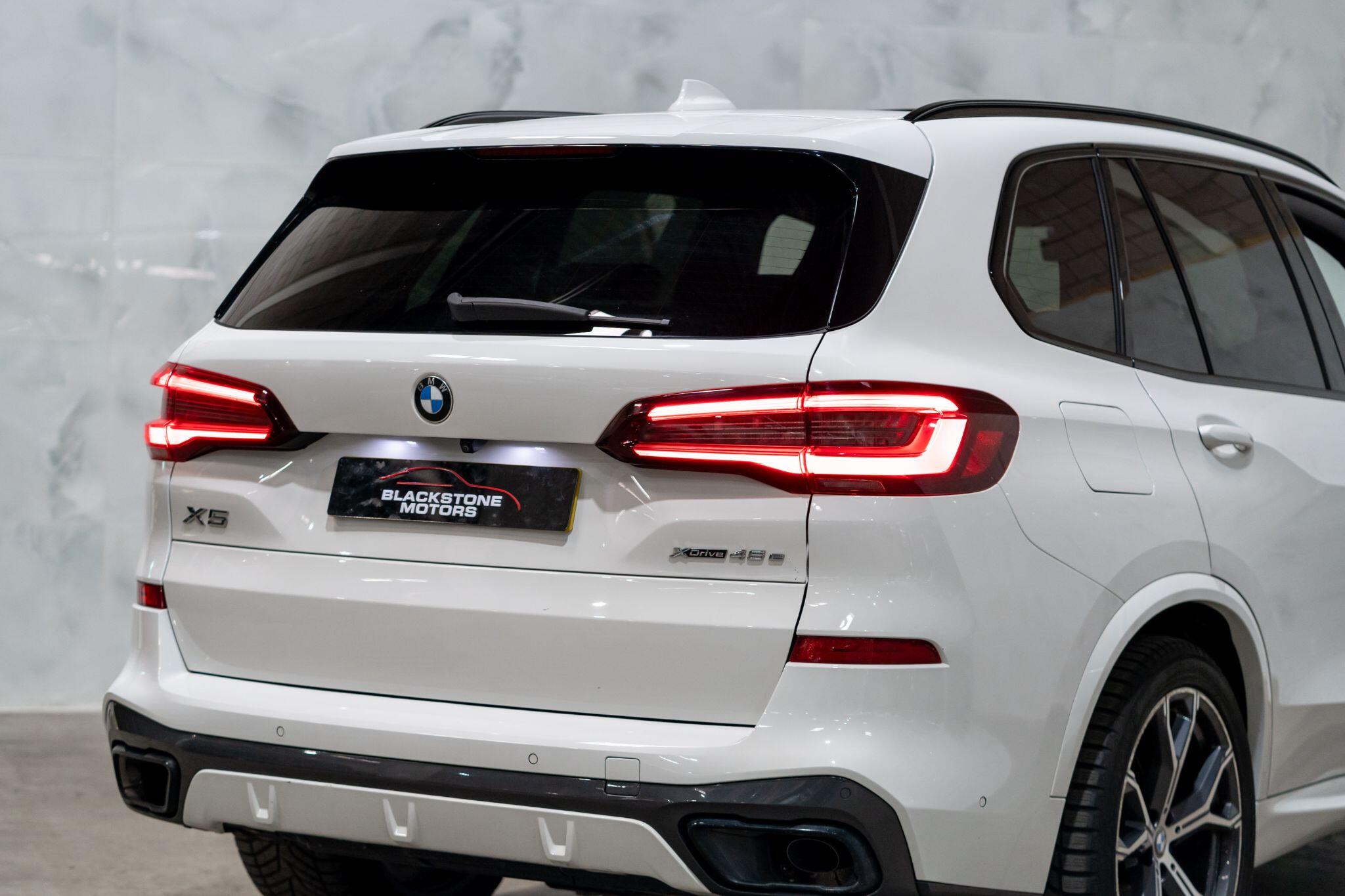 BMW X5 view 44