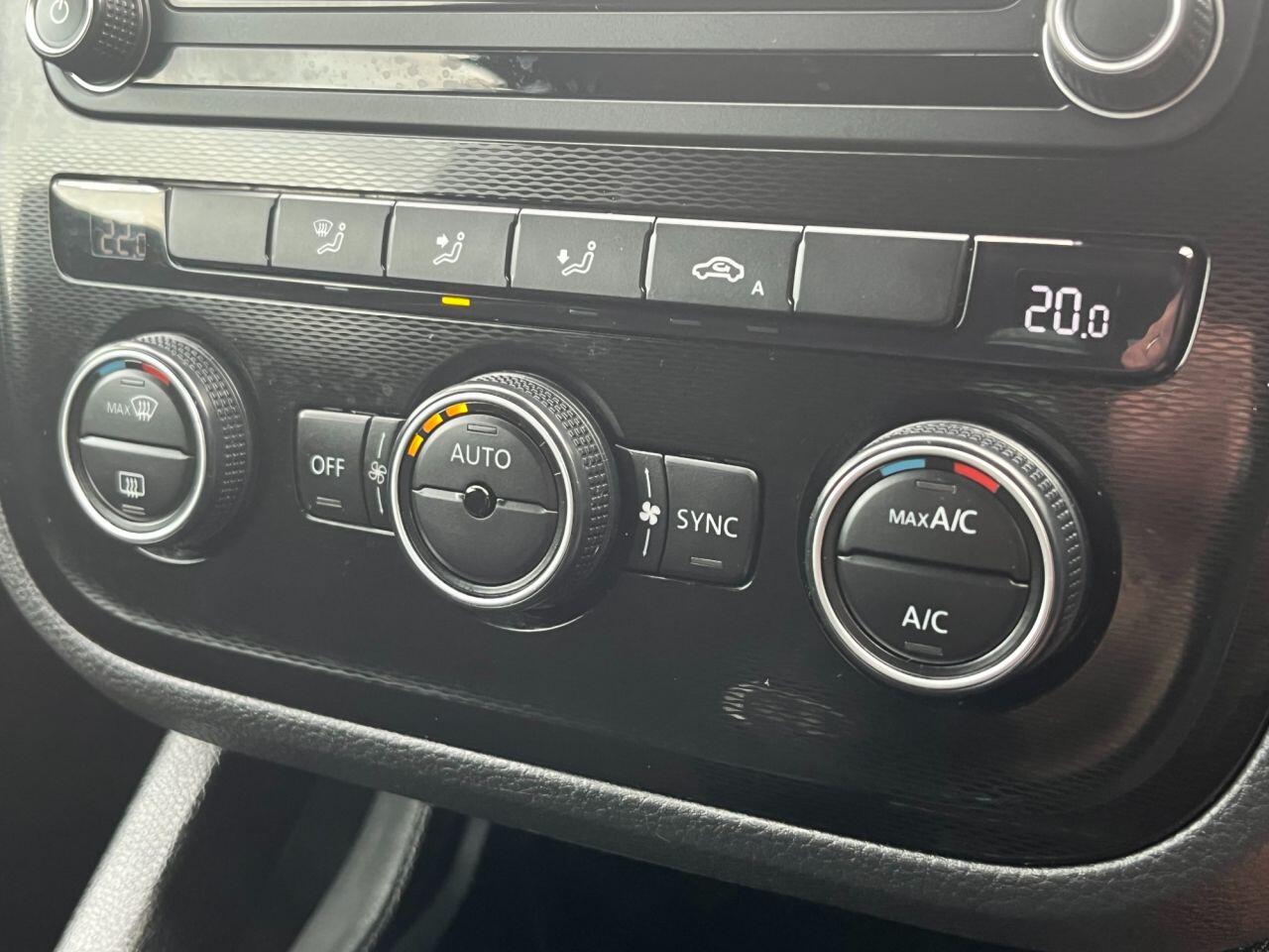 Volkswagen Scirocco view 21