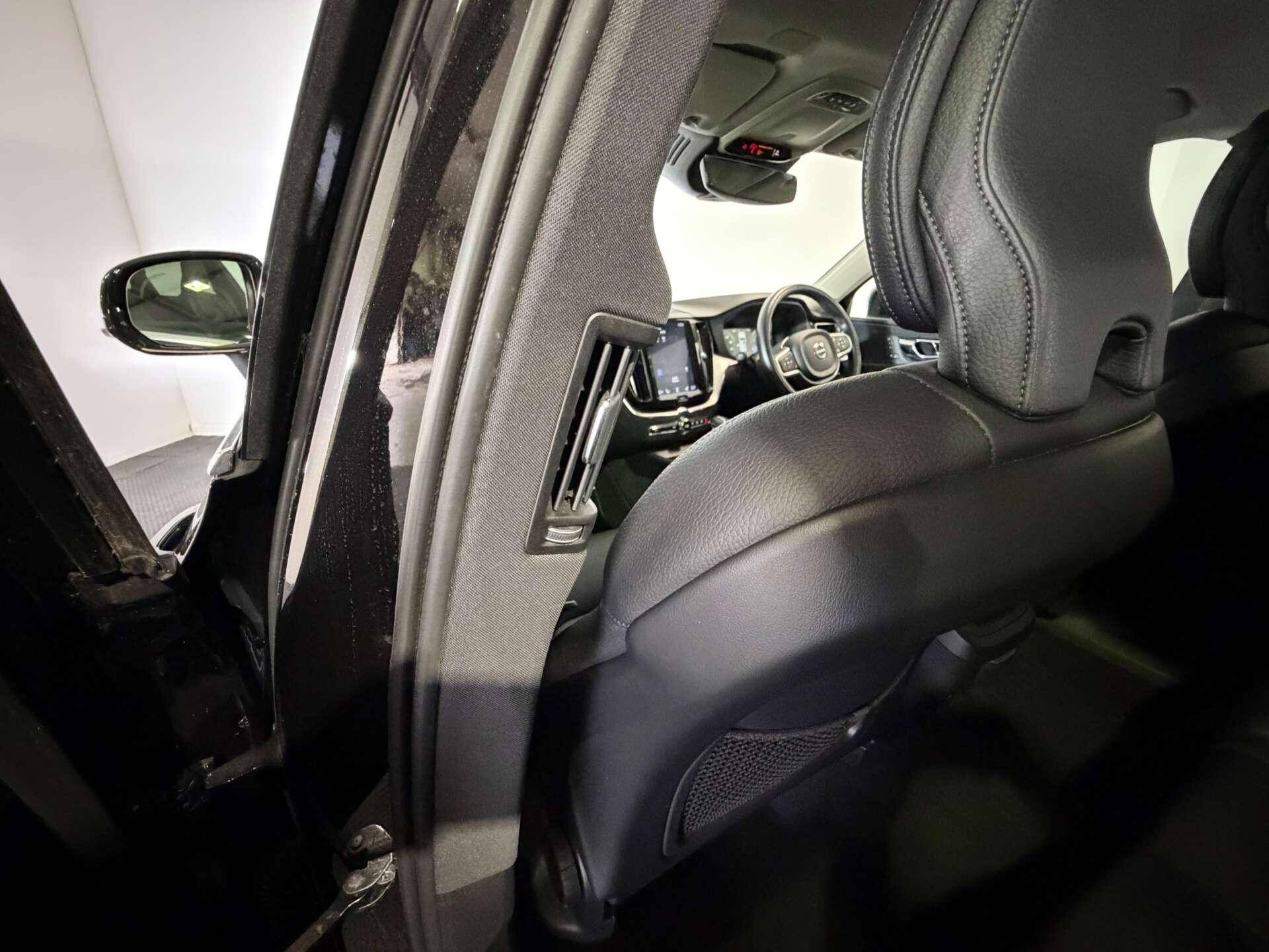 Volvo XC60 view 68