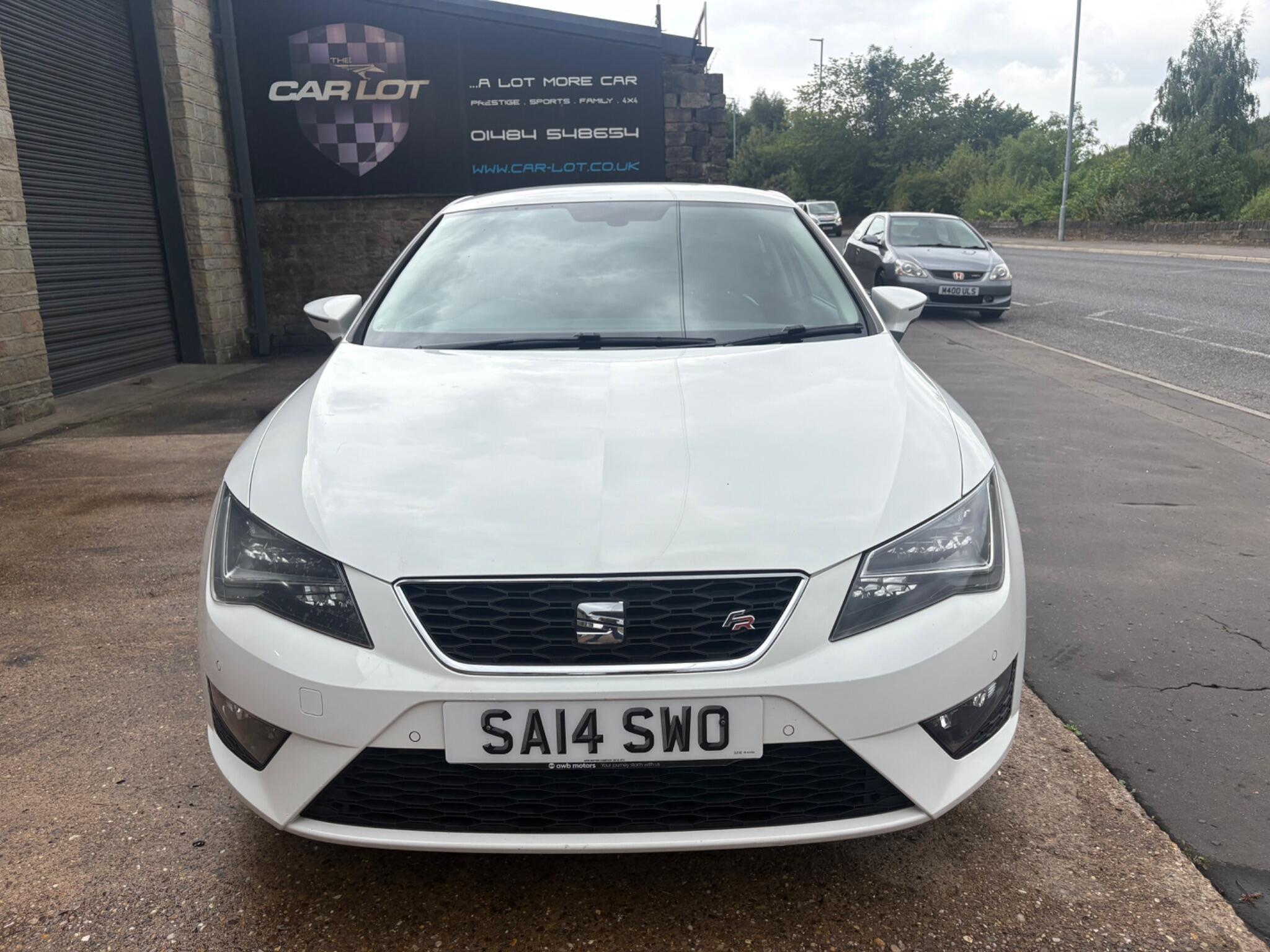 Seat Leon Leon view 3