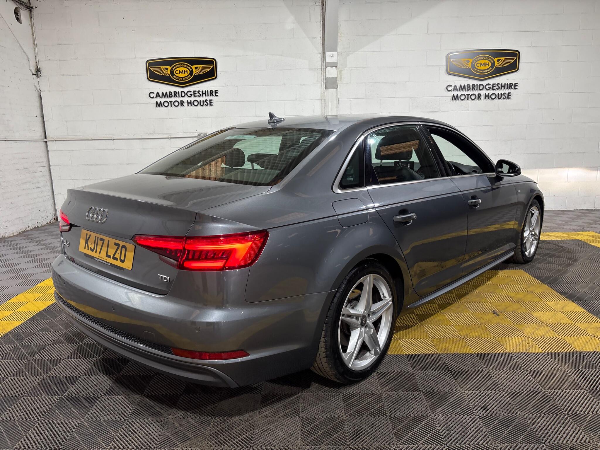 Audi A4 view 16