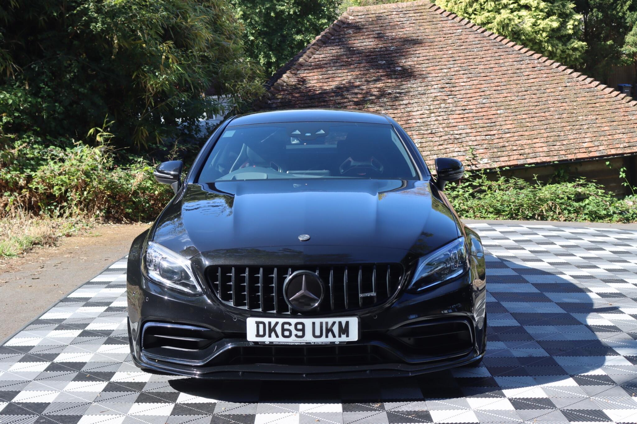 Mercedes-Benz C-Class view 21