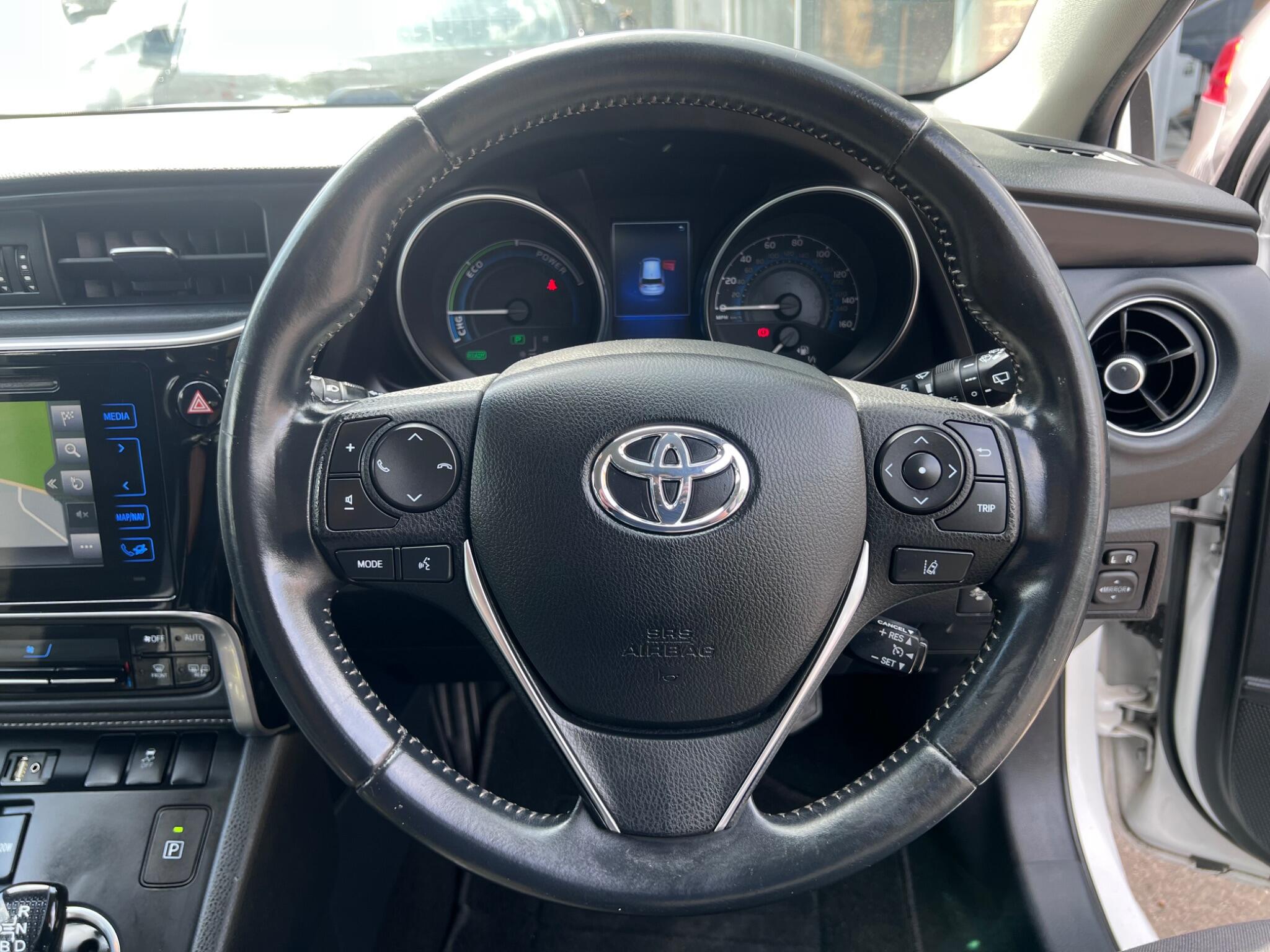 Toyota Auris view 19