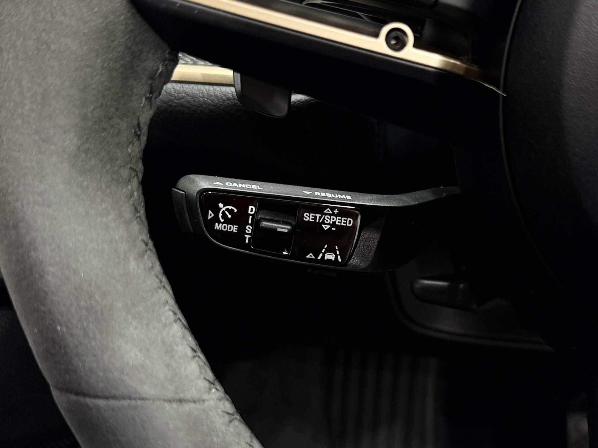 Porsche Cayenne view 23